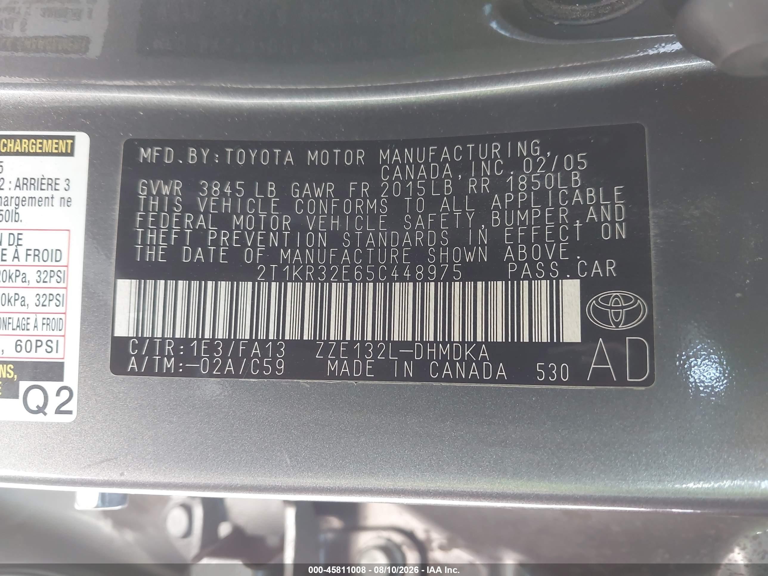 2005 Toyota Matrix   Gray vin: 2T1KR32E65C448975
