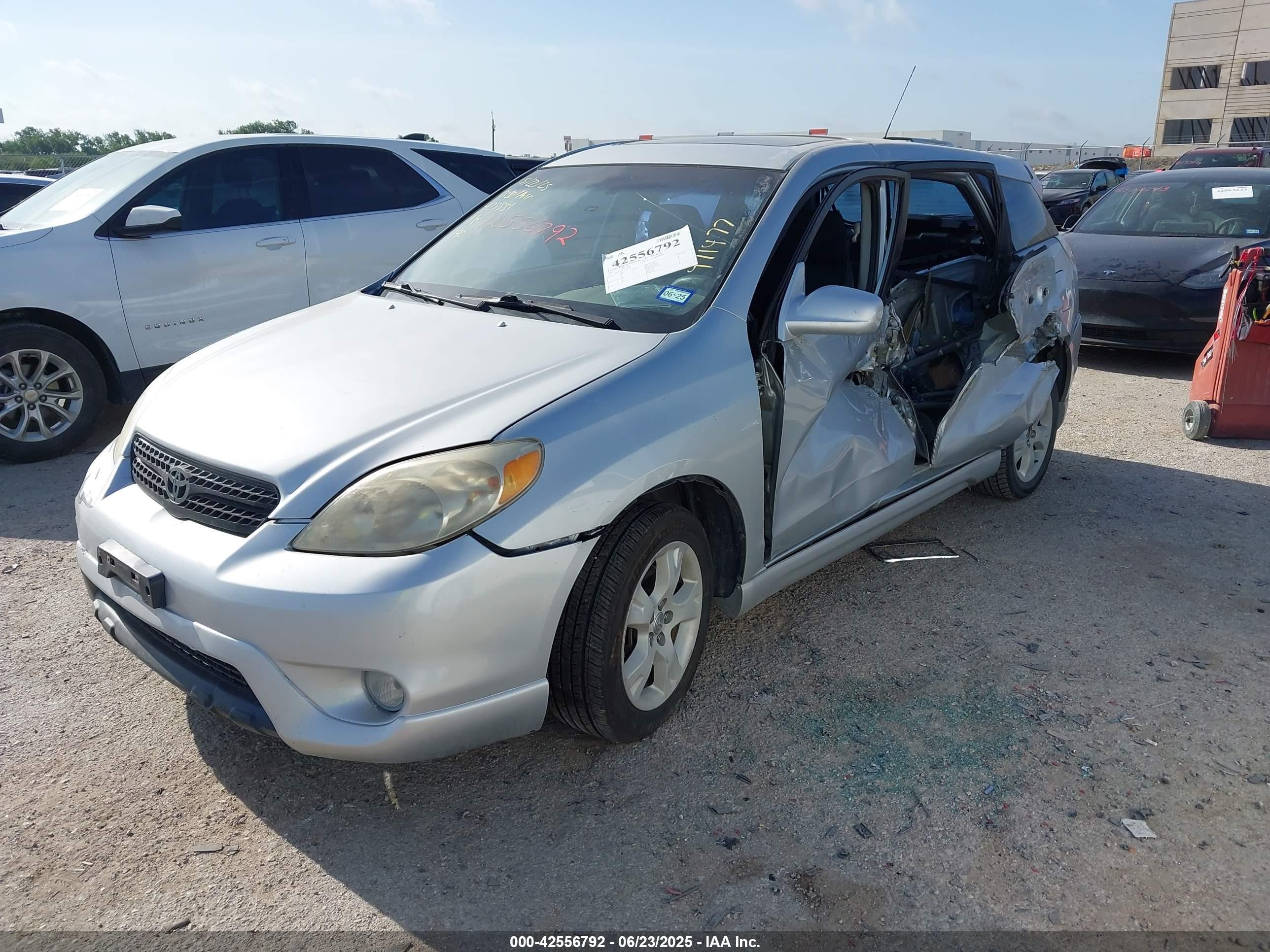 2005 Toyota Corolla Matrix Xr Silver vin: 2T1KR32E65C471477