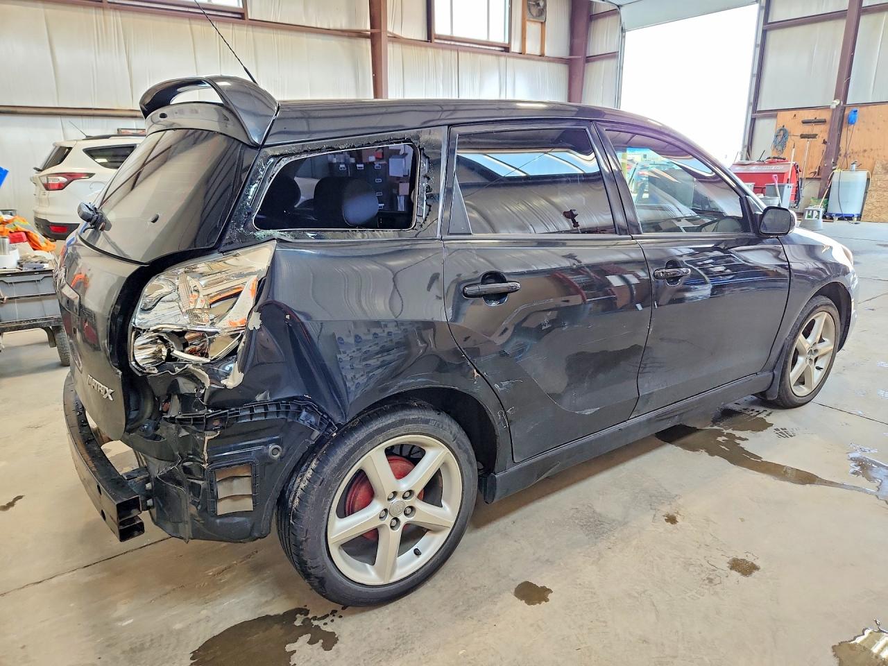 2007 Toyota Matrix Base Черный vin: 2T1KR32E67C634504