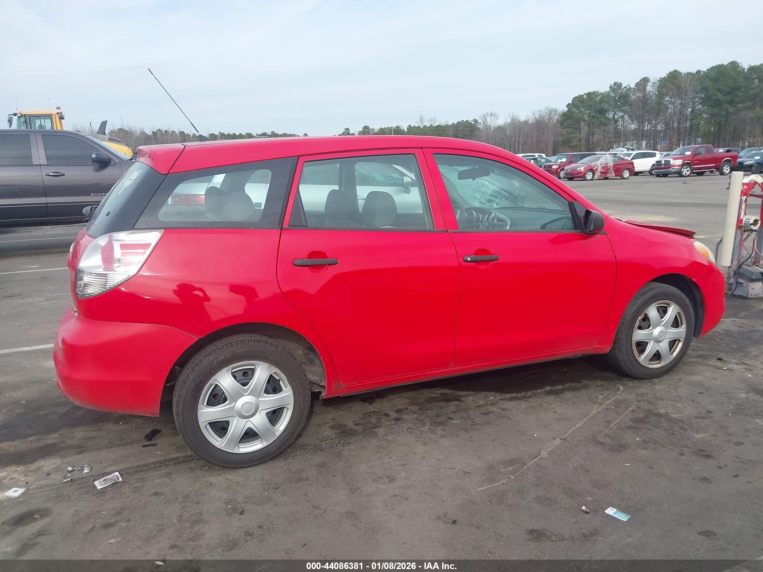 2007 Toyota Matrix   Red vin: 2T1KR32E67C666322