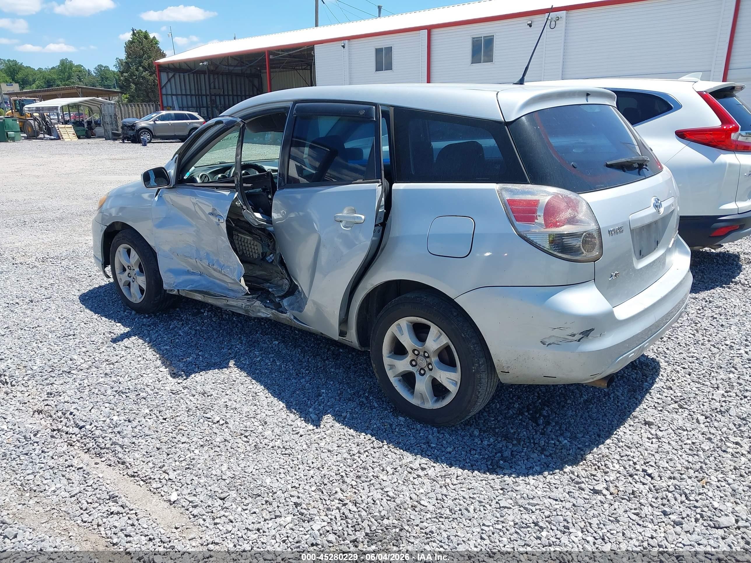 2007 Toyota Matrix Xr Silver vin: 2T1KR32E67C682519