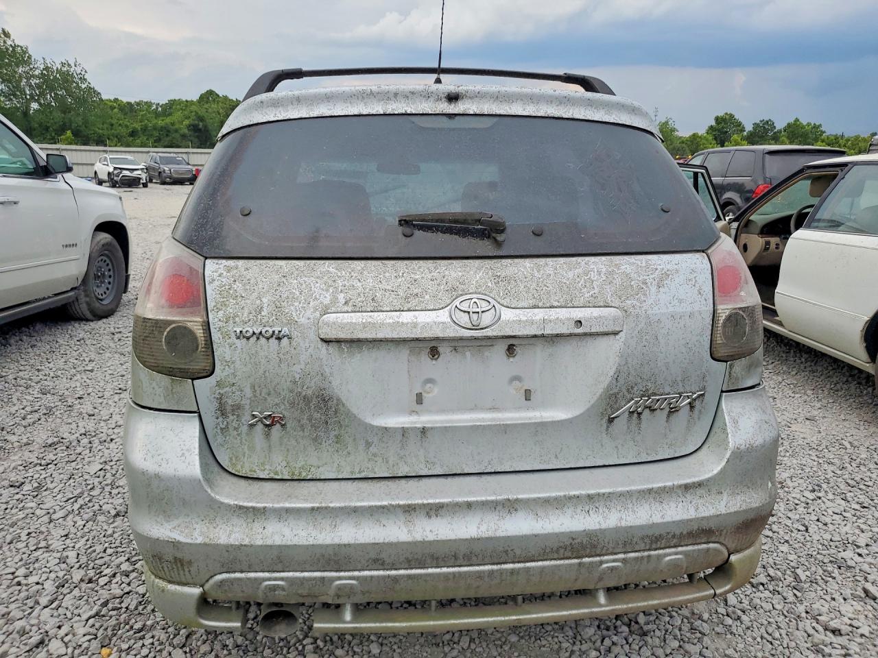 2007 Toyota Corolla Matrix Xr Silver vin: 2T1KR32E67C684805