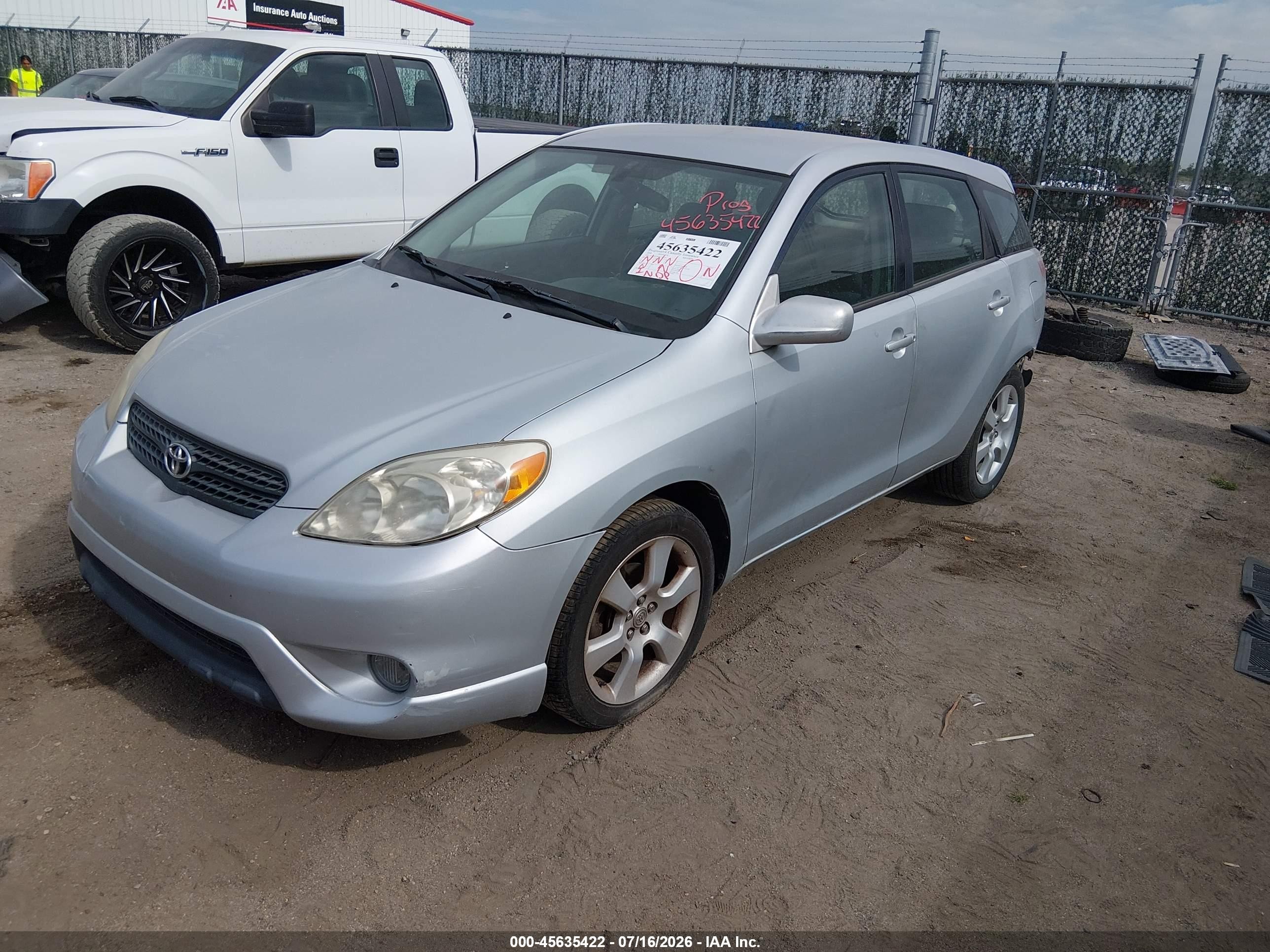 2008 Toyota Matrix Xr Черный vin: 2T1KR32E68C715195