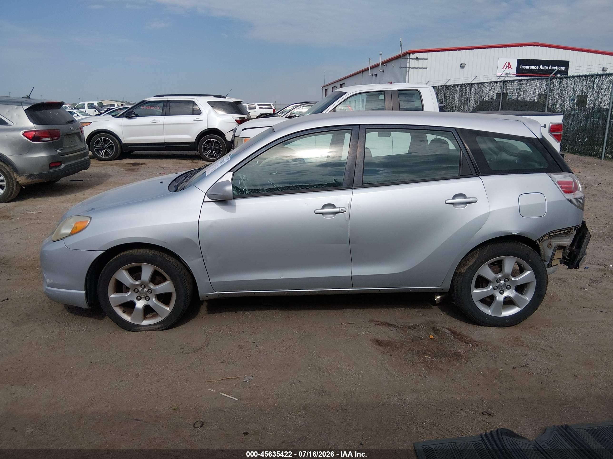 2008 Toyota Matrix Xr Черный vin: 2T1KR32E68C715195