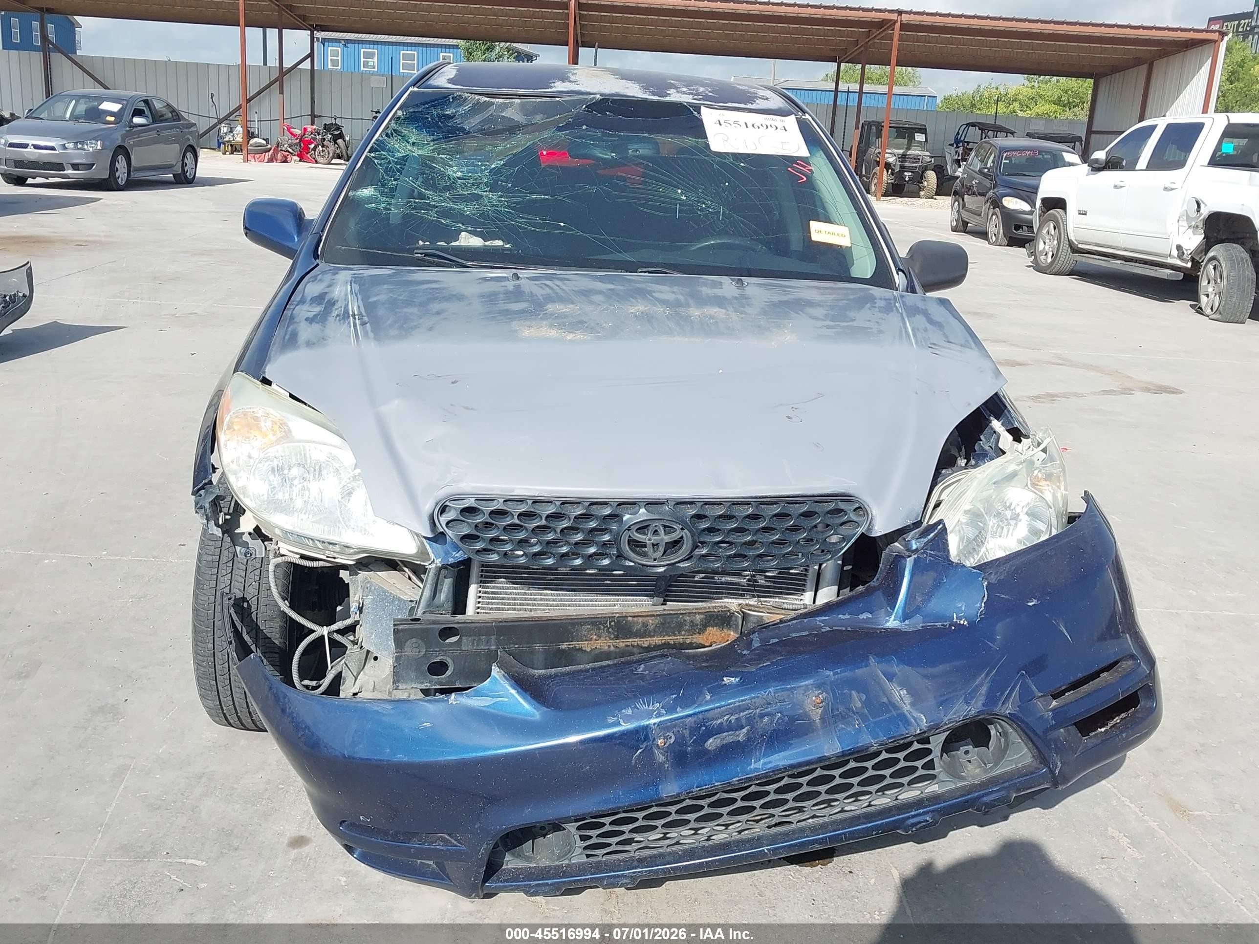 2003 Toyota Matrix Xr Blue vin: 2T1KR32E73C093361
