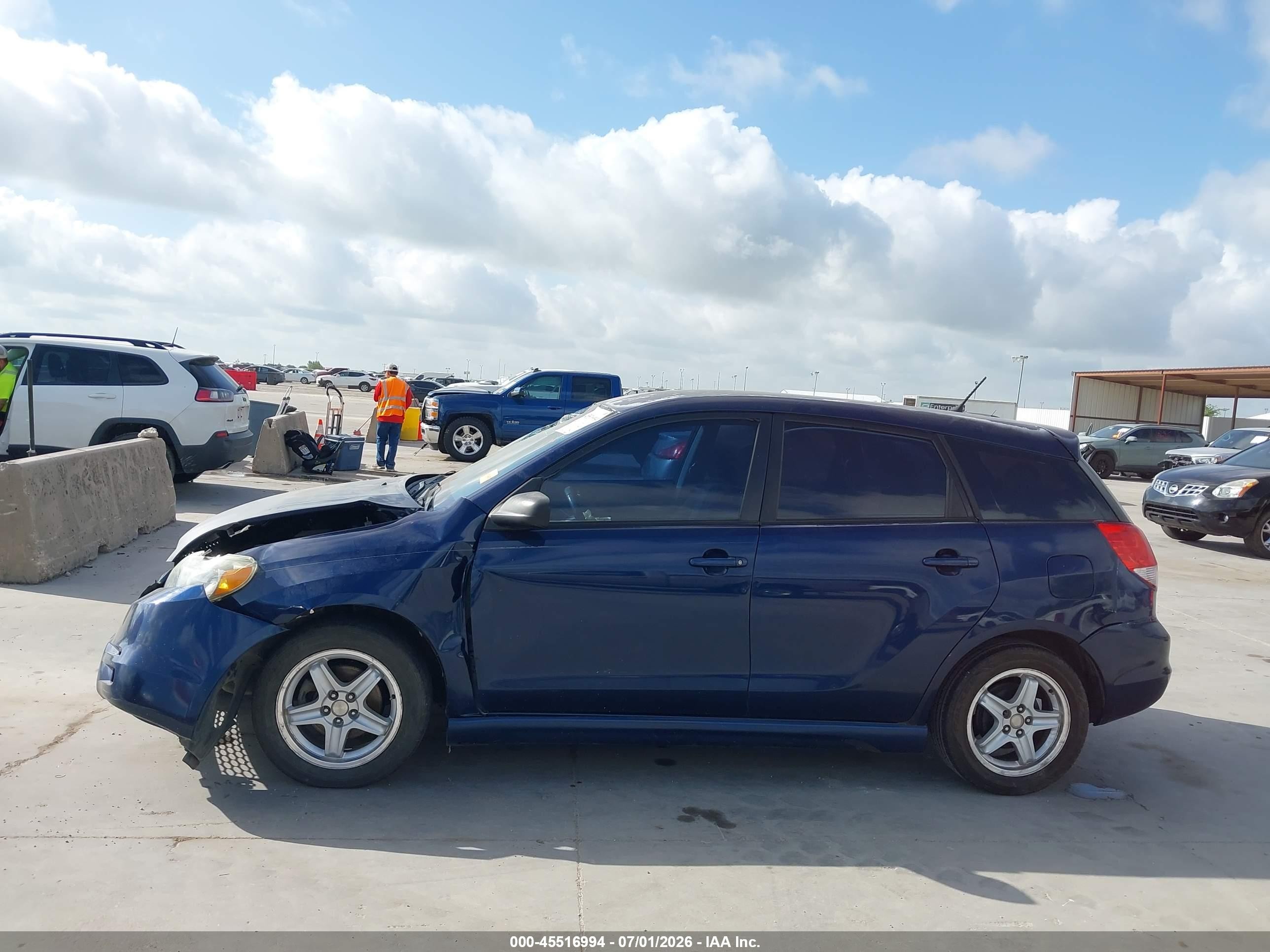 2003 Toyota Matrix Xr Blue vin: 2T1KR32E73C093361