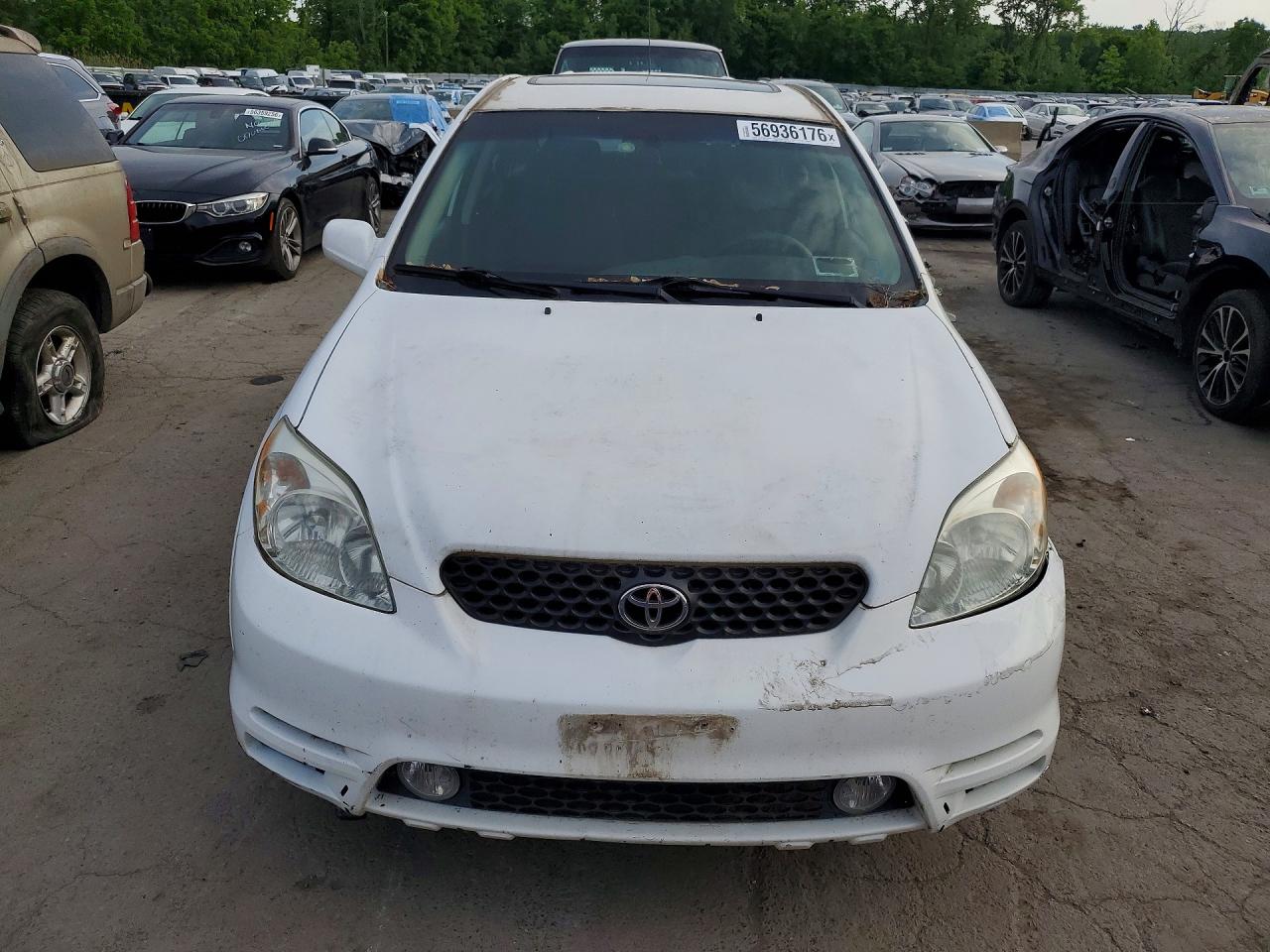 2004 Toyota Corolla Matrix Xr Белый vin: 2T1KR32E74C176807