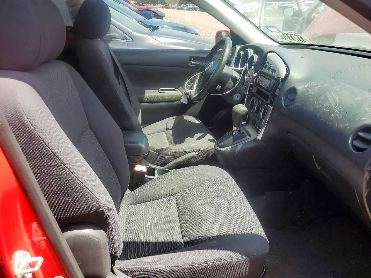 2004 Toyota Corolla Matrix Xr Red vin: 2T1KR32E74C227173