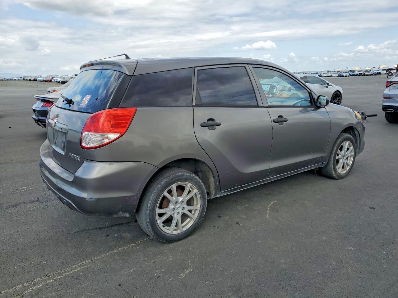 2004 Toyota Corolla Matrix Xr Gray vin: 2T1KR32E74C290225