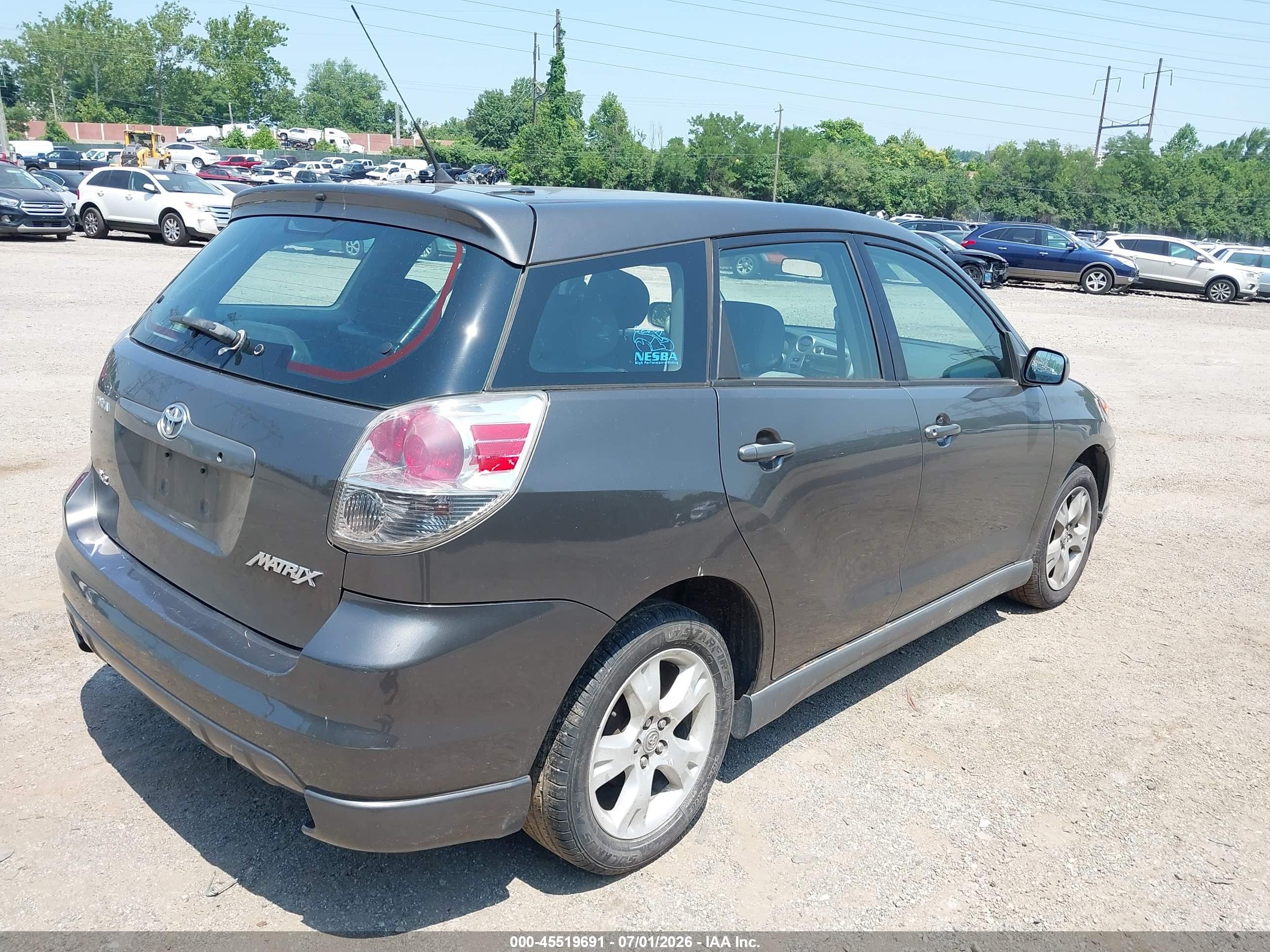 2005 Toyota Matrix Xr Gray vin: 2T1KR32E75C356662