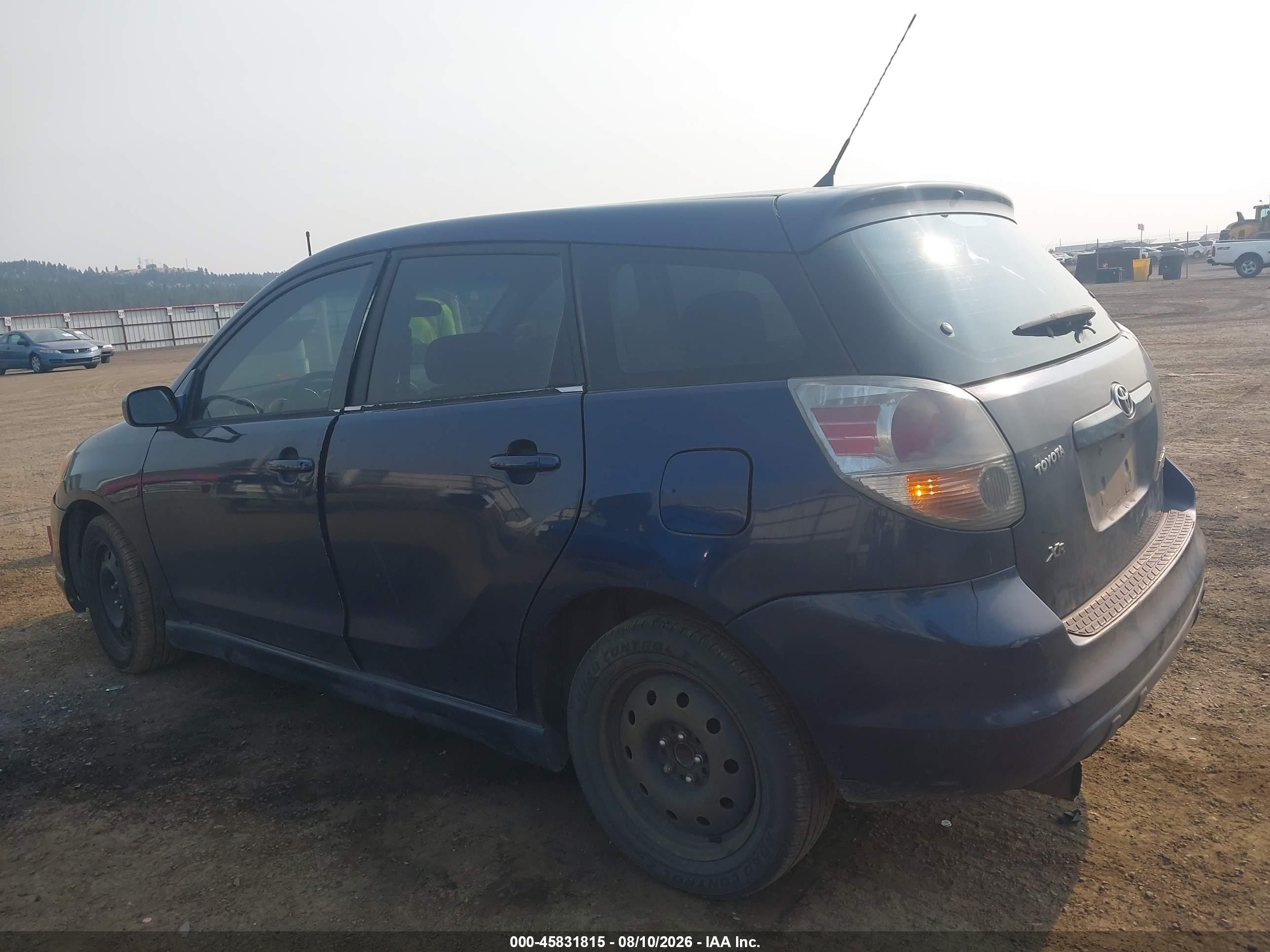 2005 Toyota Matrix Xr Dark Blue vin: 2T1KR32E75C367130