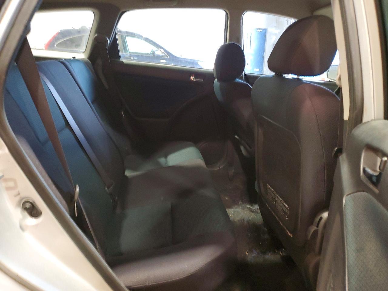 2005 Toyota Matrix Xr Wagon Silver vin: 2T1KR32E75C892267