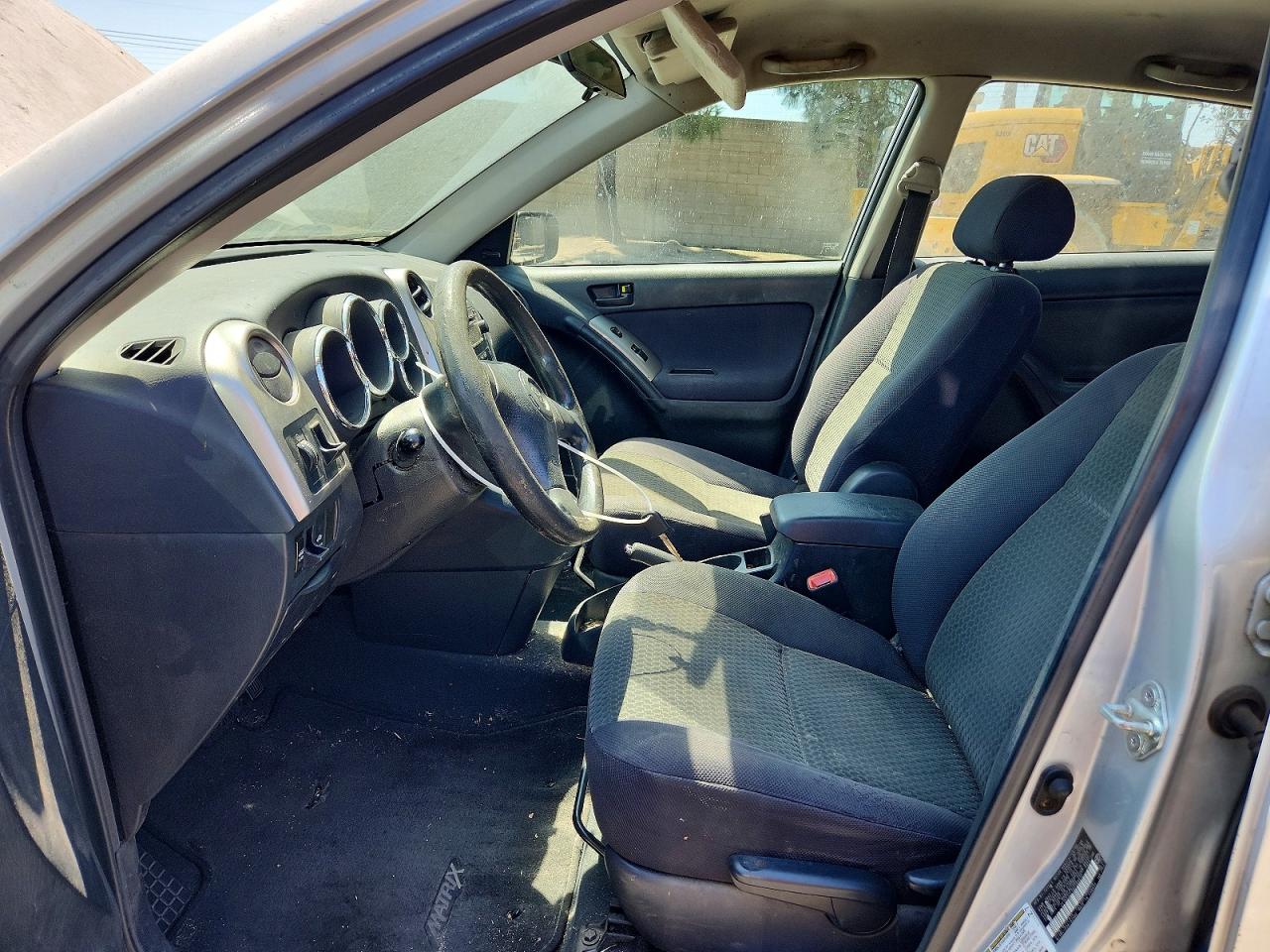 2006 Toyota Matrix Base Silver vin: 2T1KR32E76C589815