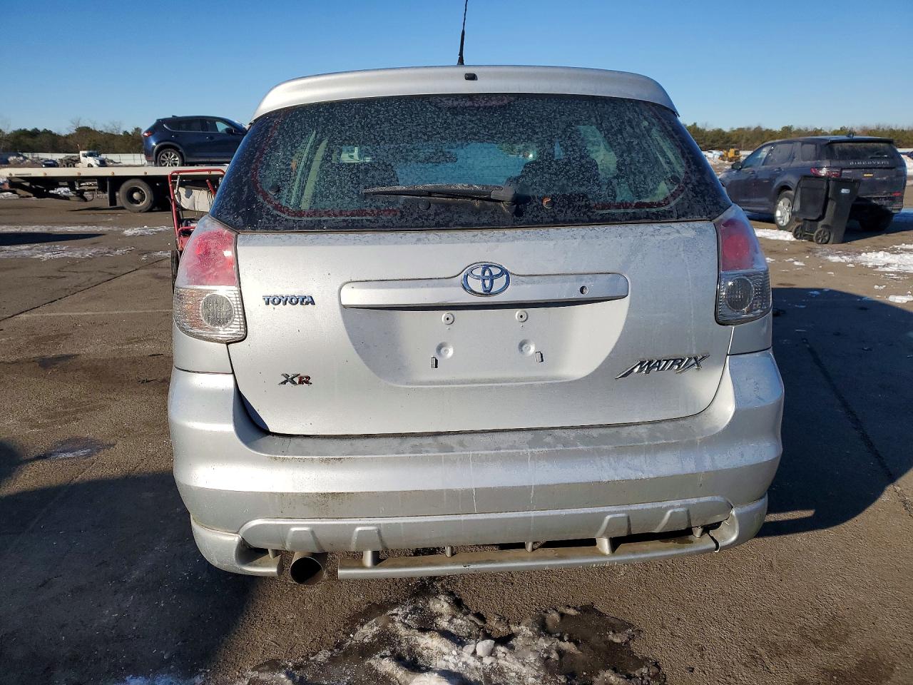 2007 Toyota Matrix Silver vin: 2T1KR32E77C640036