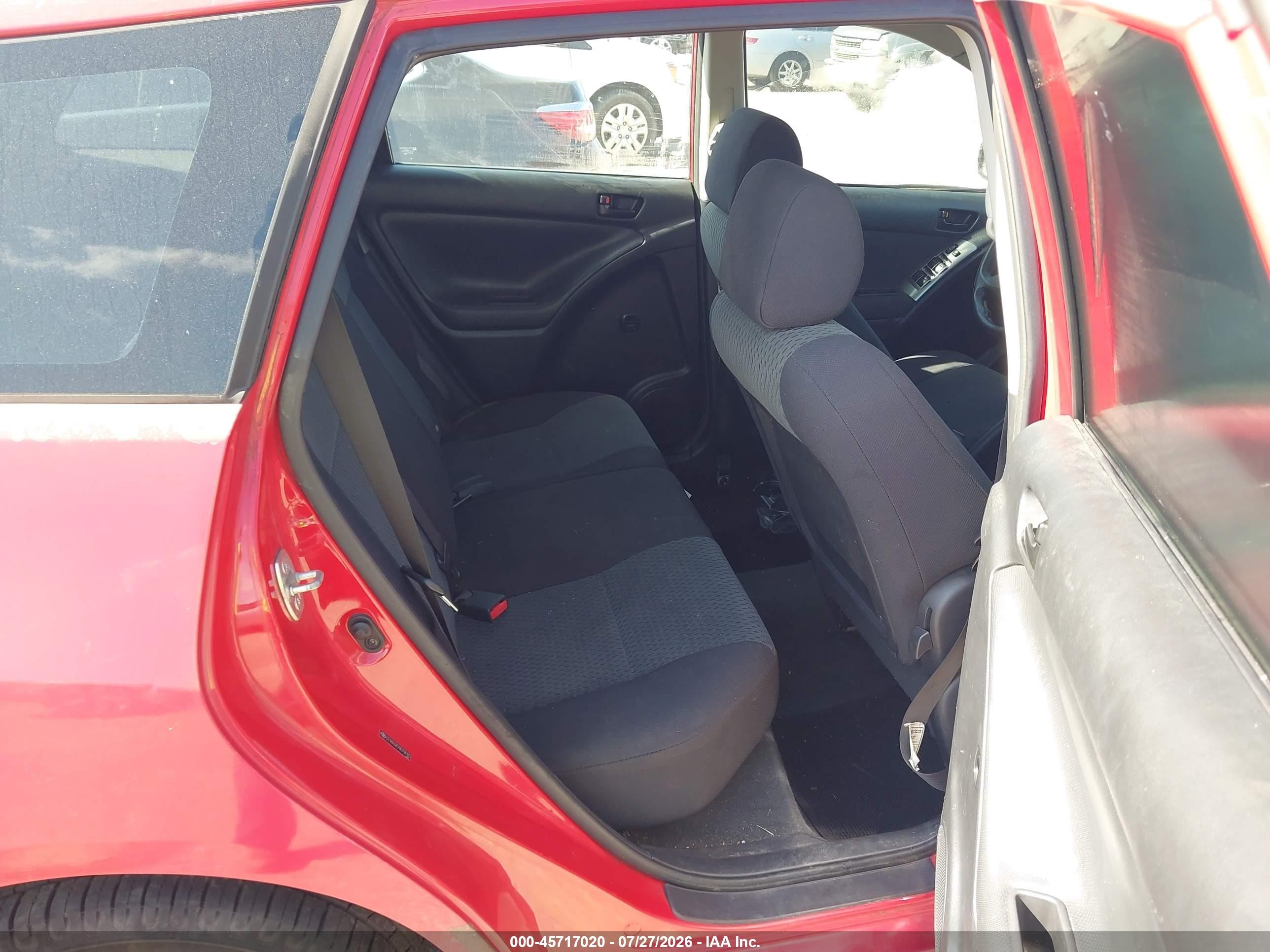2008 Toyota Matrix Std Red vin: 2T1KR32E78C706165