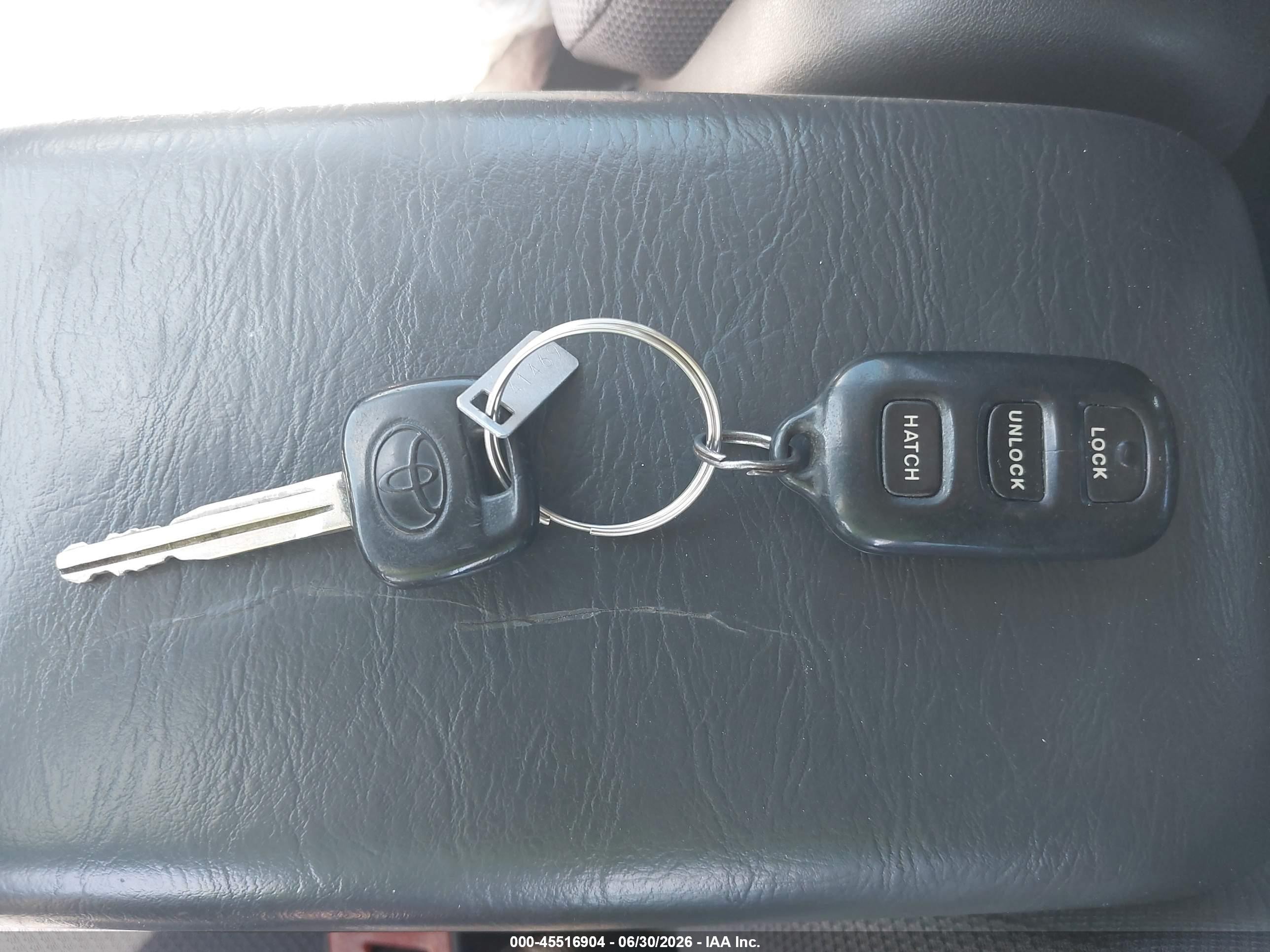 2003 Toyota Matrix Xr Blue vin: 2T1KR32E83C118302