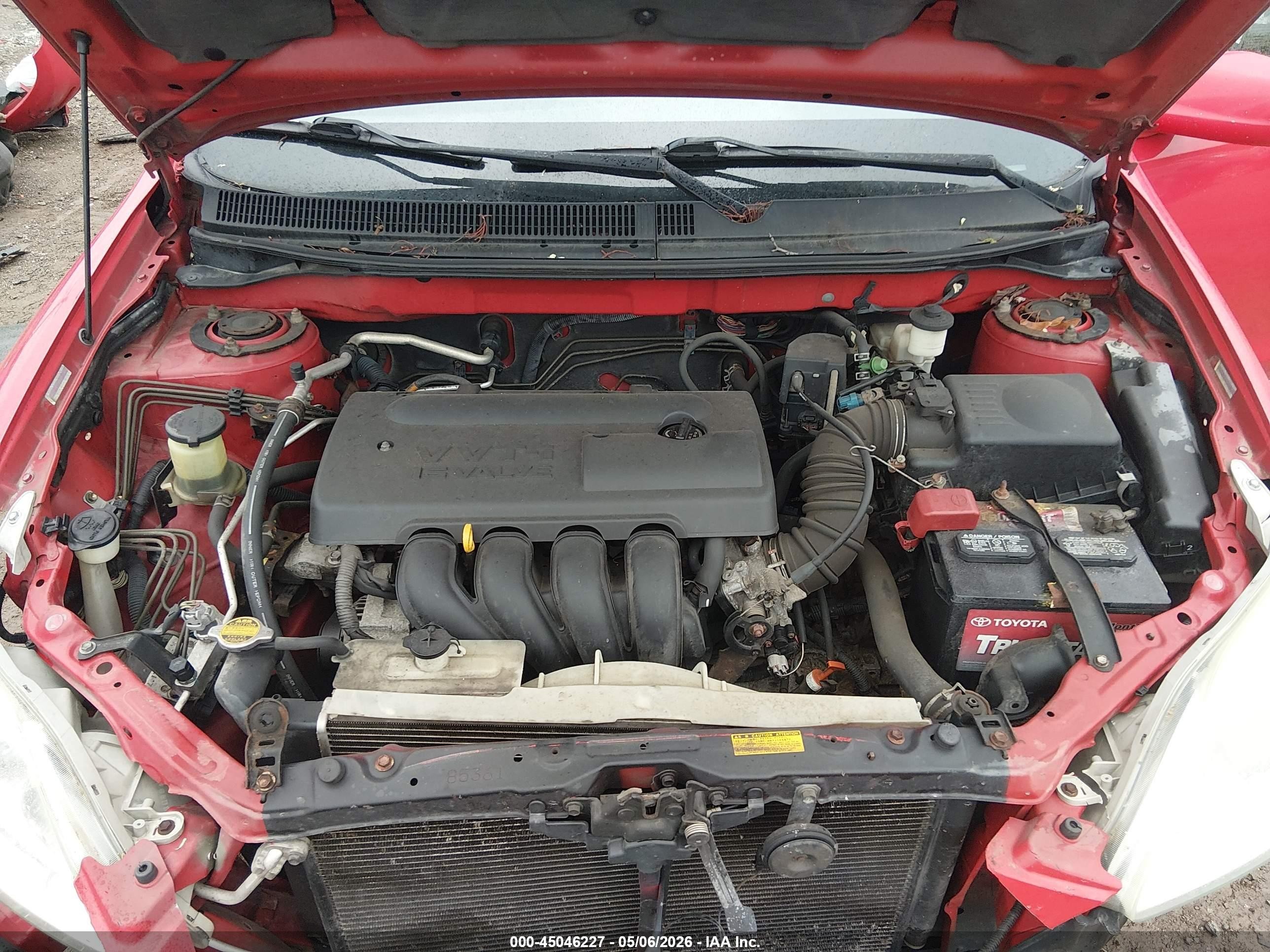 2004 Toyota Matrix Xr Red vin: 2T1KR32E84C209846