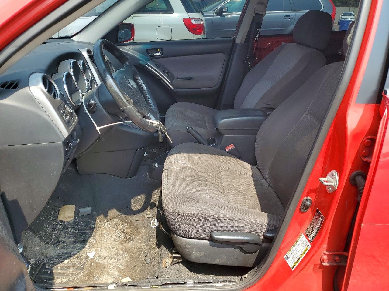 2005 Toyota Matrix Xr Red vin: 2T1KR32E85C333455