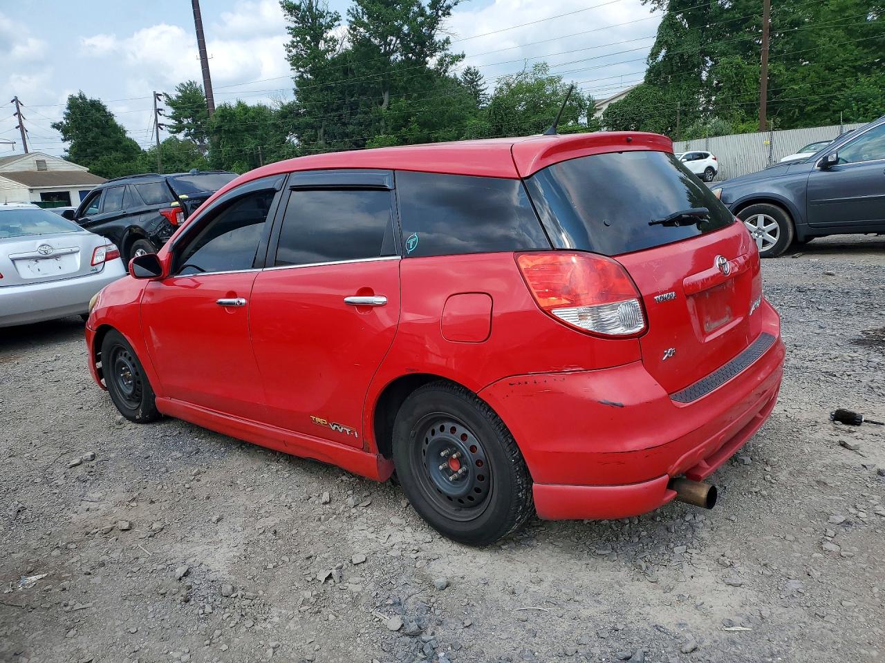 2005 Toyota Matrix Xr Red vin: 2T1KR32E85C333455
