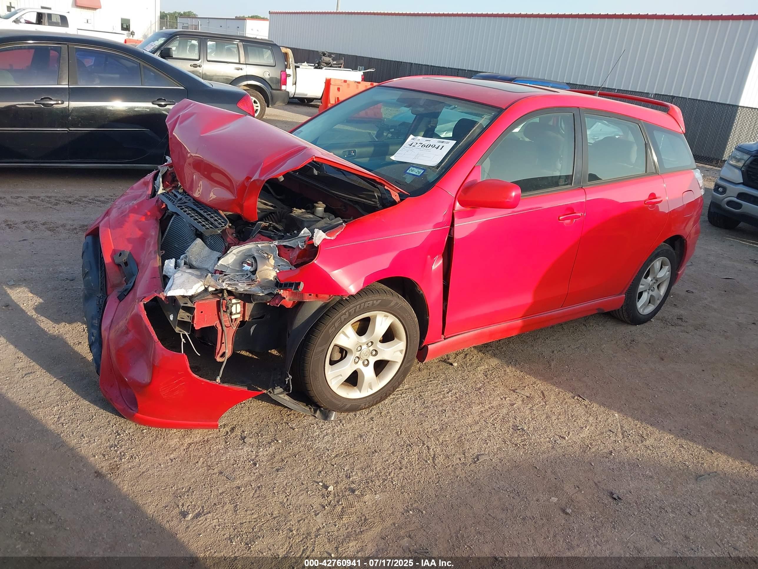 2005 Toyota Matrix Xr Red vin: 2T1KR32E85C340602