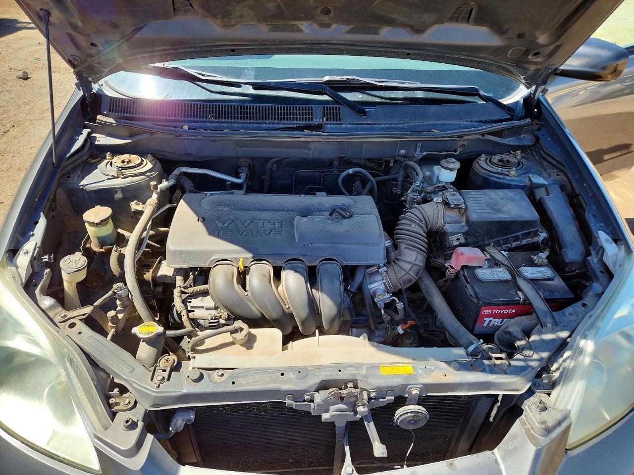 2005 Toyota Corolla Matrix Xr Gray vin: 2T1KR32E85C417260