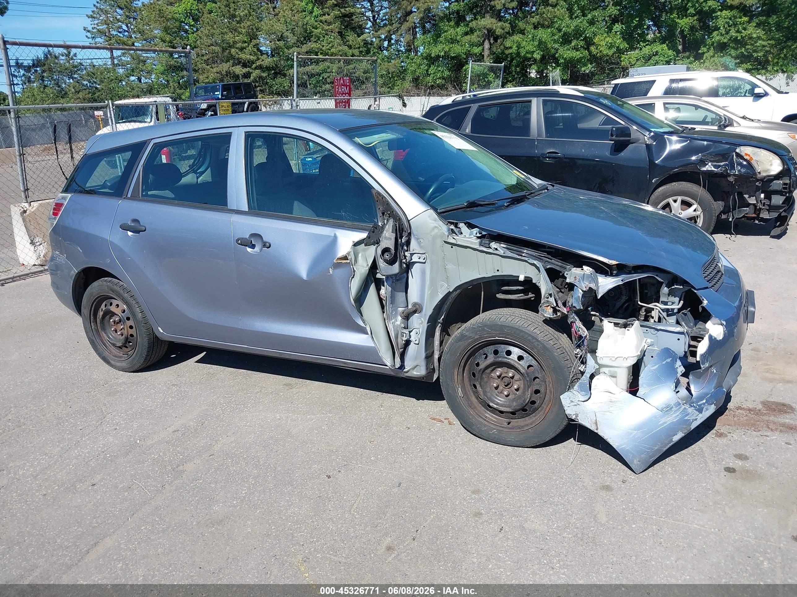 2005 Toyota Matrix   Light Blue vin: 2T1KR32E85C445317