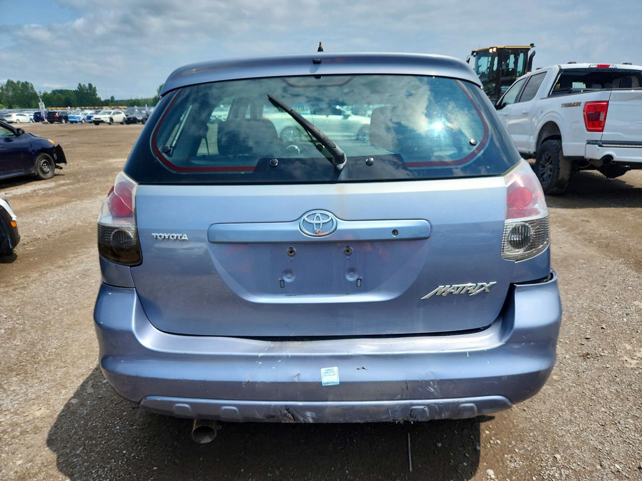 2005 Toyota Matrix Base Синий vin: 2T1KR32E85C873761