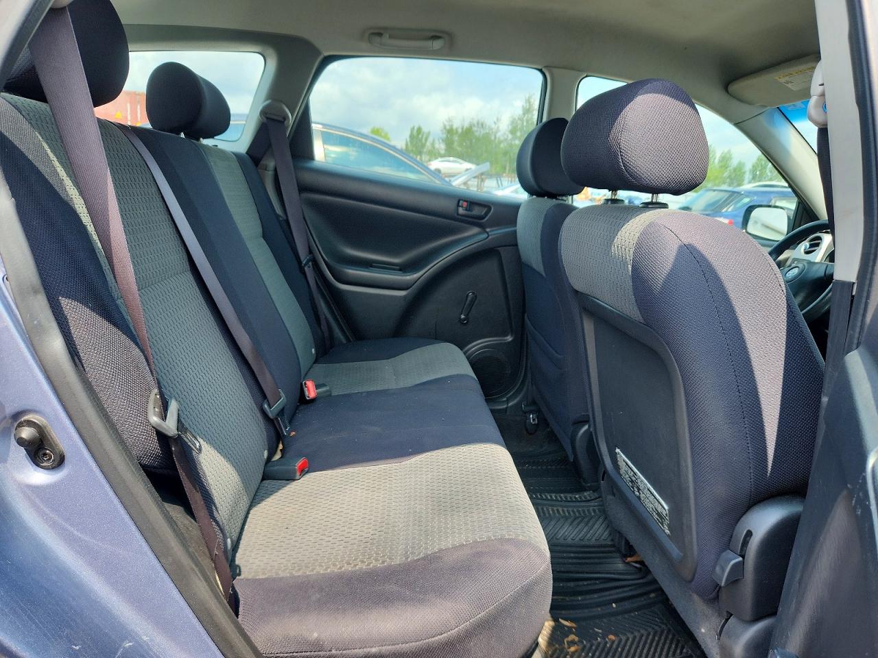 2005 Toyota Matrix Base Синий vin: 2T1KR32E85C873761