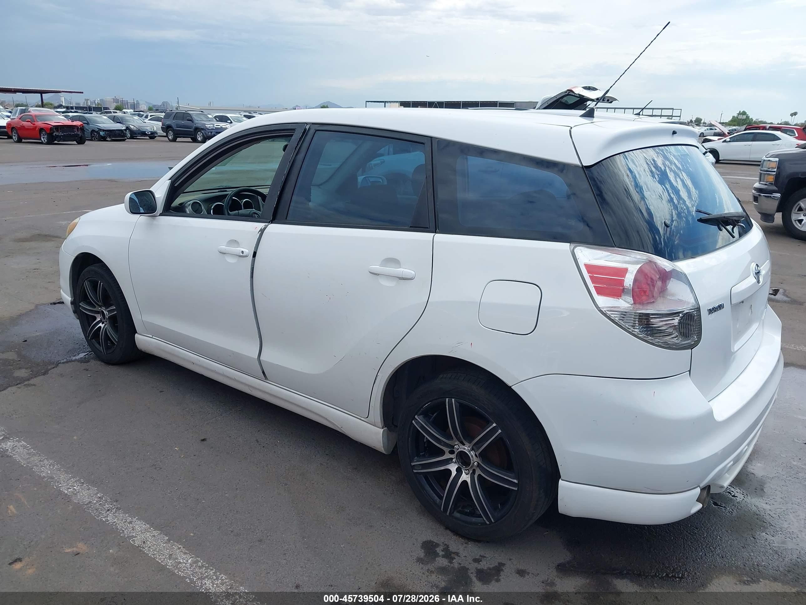 2006 Toyota Matrix Xr White vin: 2T1KR32E86C577690