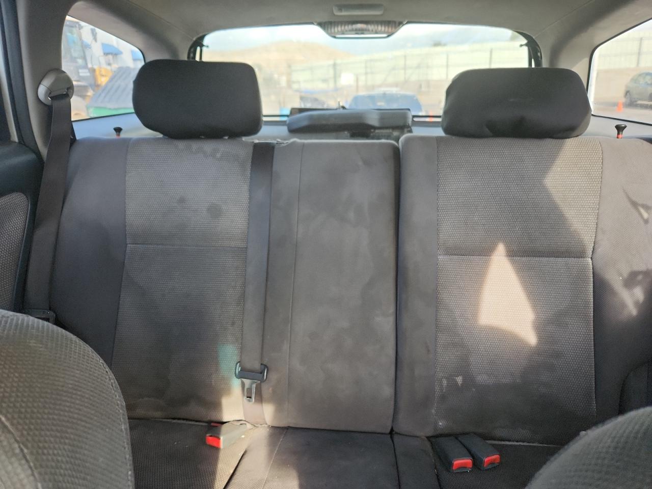 2006 Toyota Corolla Matrix Gray vin: 2T1KR32E86C585448