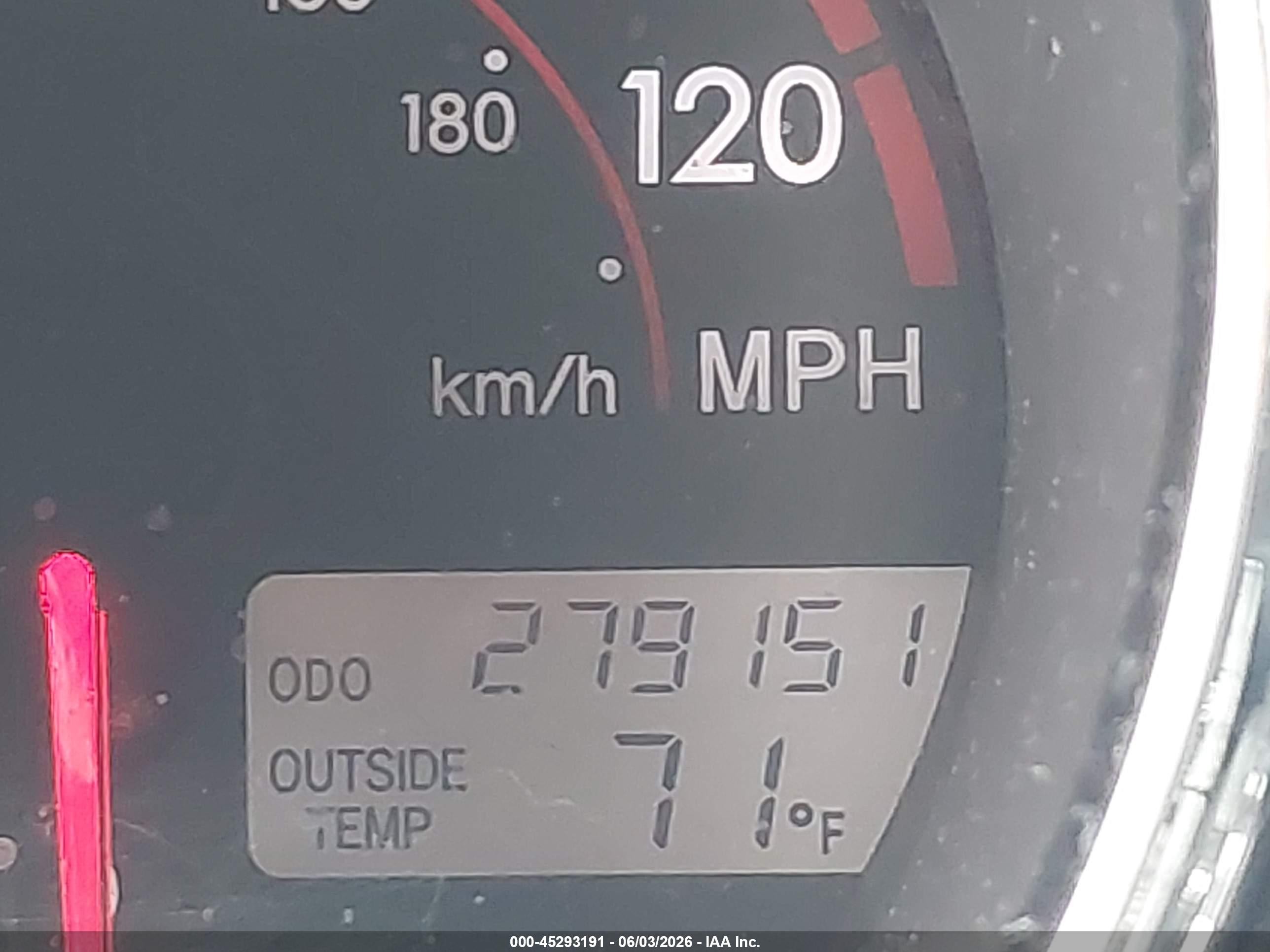 2007 Toyota Matrix Xr Красный vin: 2T1KR32E87C632687