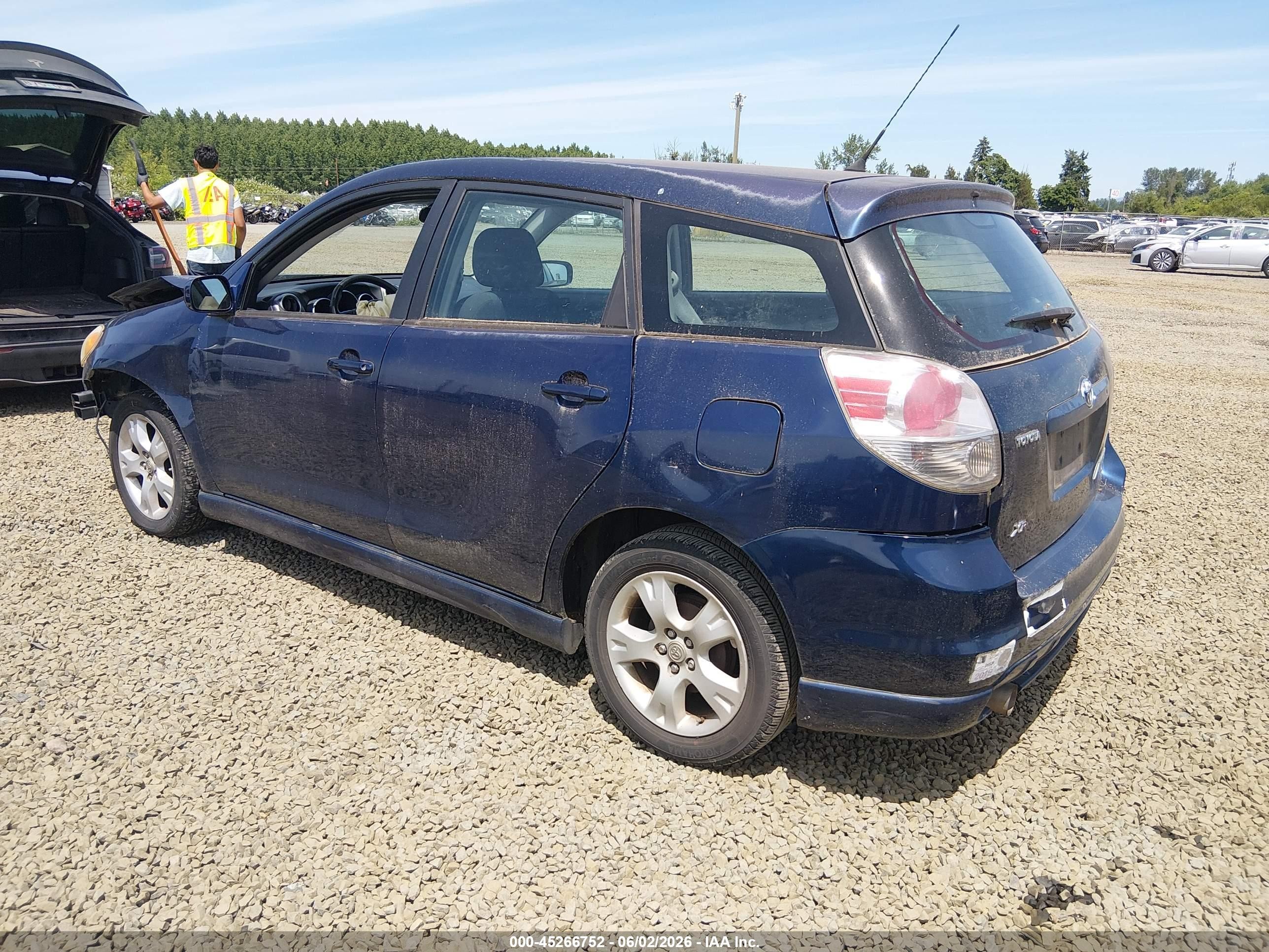 2008 Toyota Matrix Xr Blue vin: 2T1KR32E88C712606