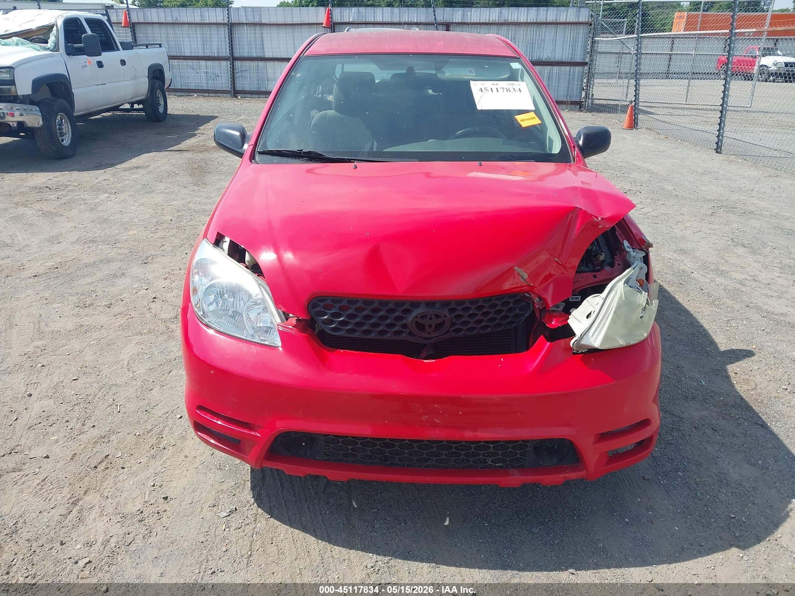 2004 Toyota Matrix Standard Red vin: 2T1KR32E94C315559