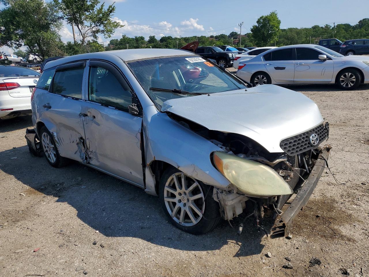 2005 Toyota Matrix Base Silver vin: 2T1KR32E95C354461