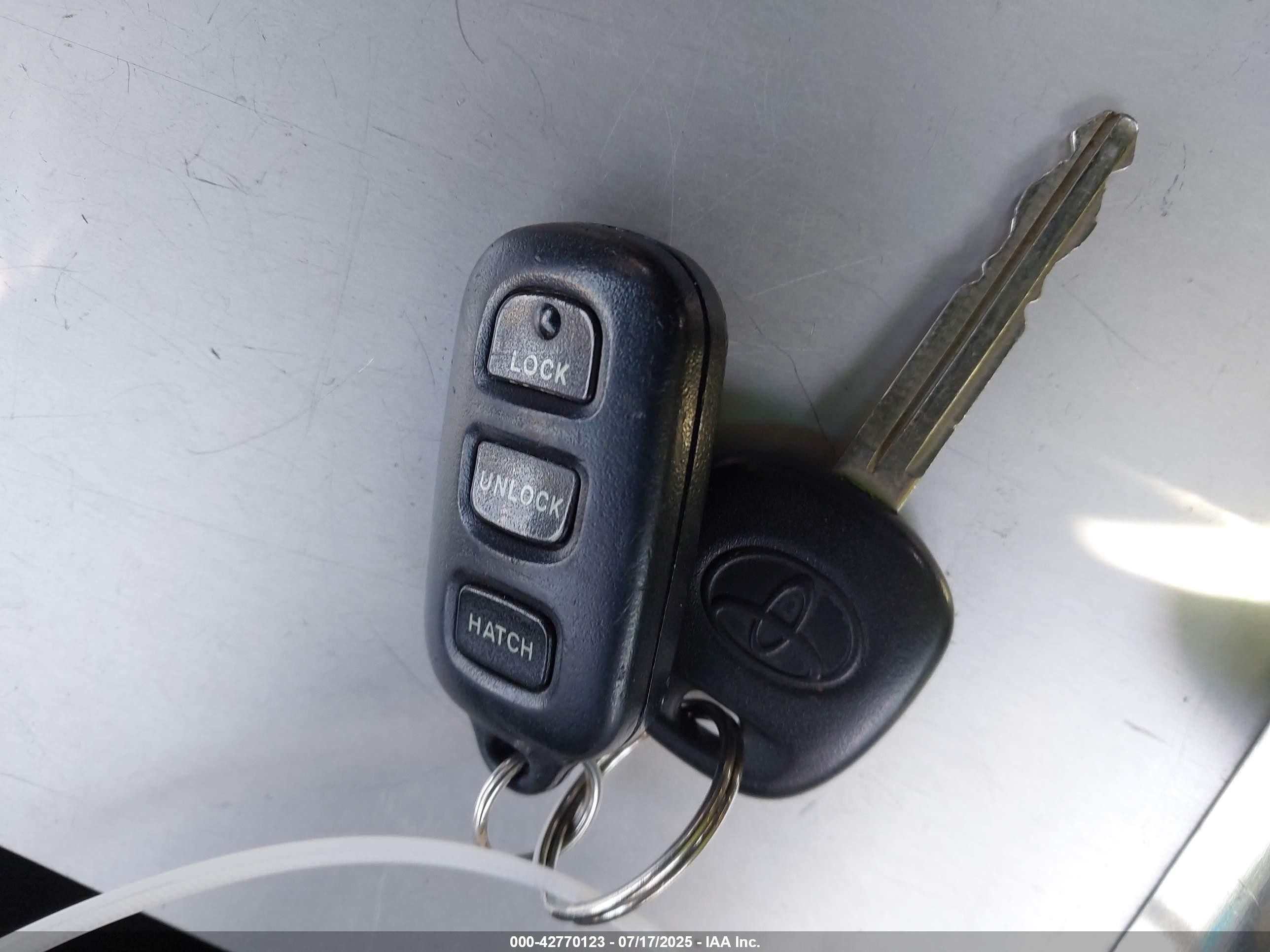2005 Toyota Matrix Xr Black vin: 2T1KR32E95C359515