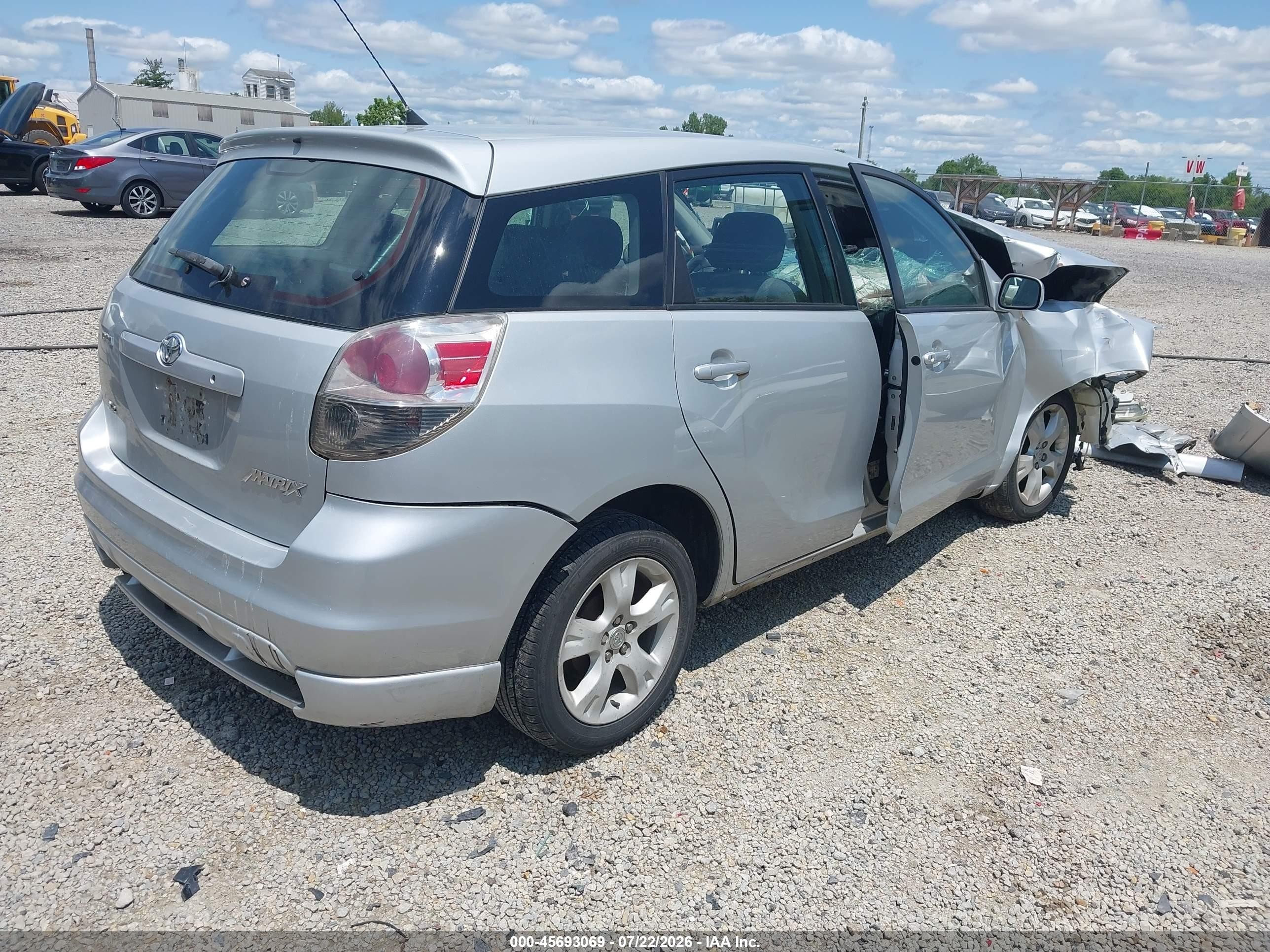 2005 Toyota Matrix Xr Silver vin: 2T1KR32E95C388643