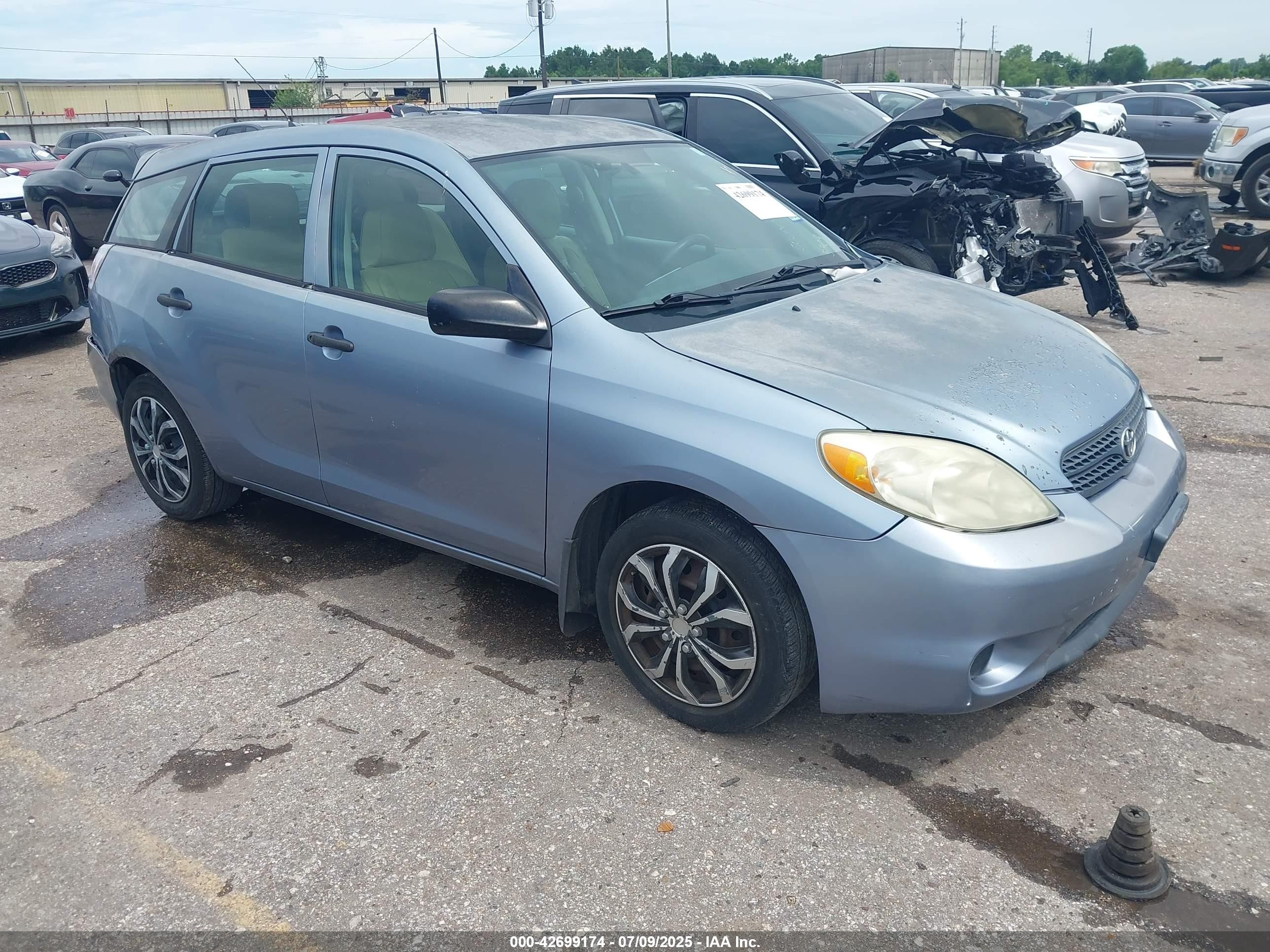 2005 Toyota Matrix   Light Blue vin: 2T1KR32E95C485504