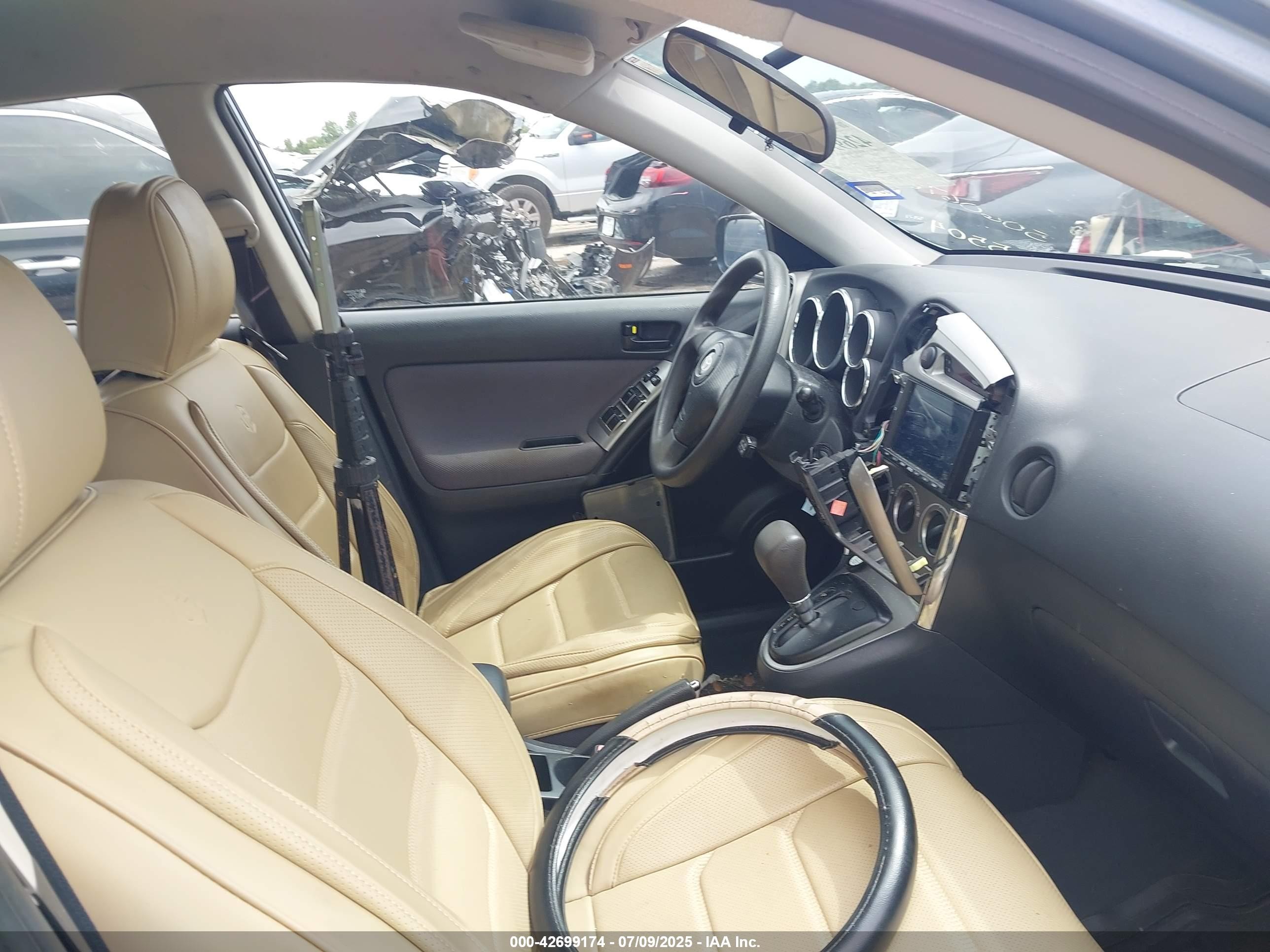 2005 Toyota Matrix   Light Blue vin: 2T1KR32E95C485504
