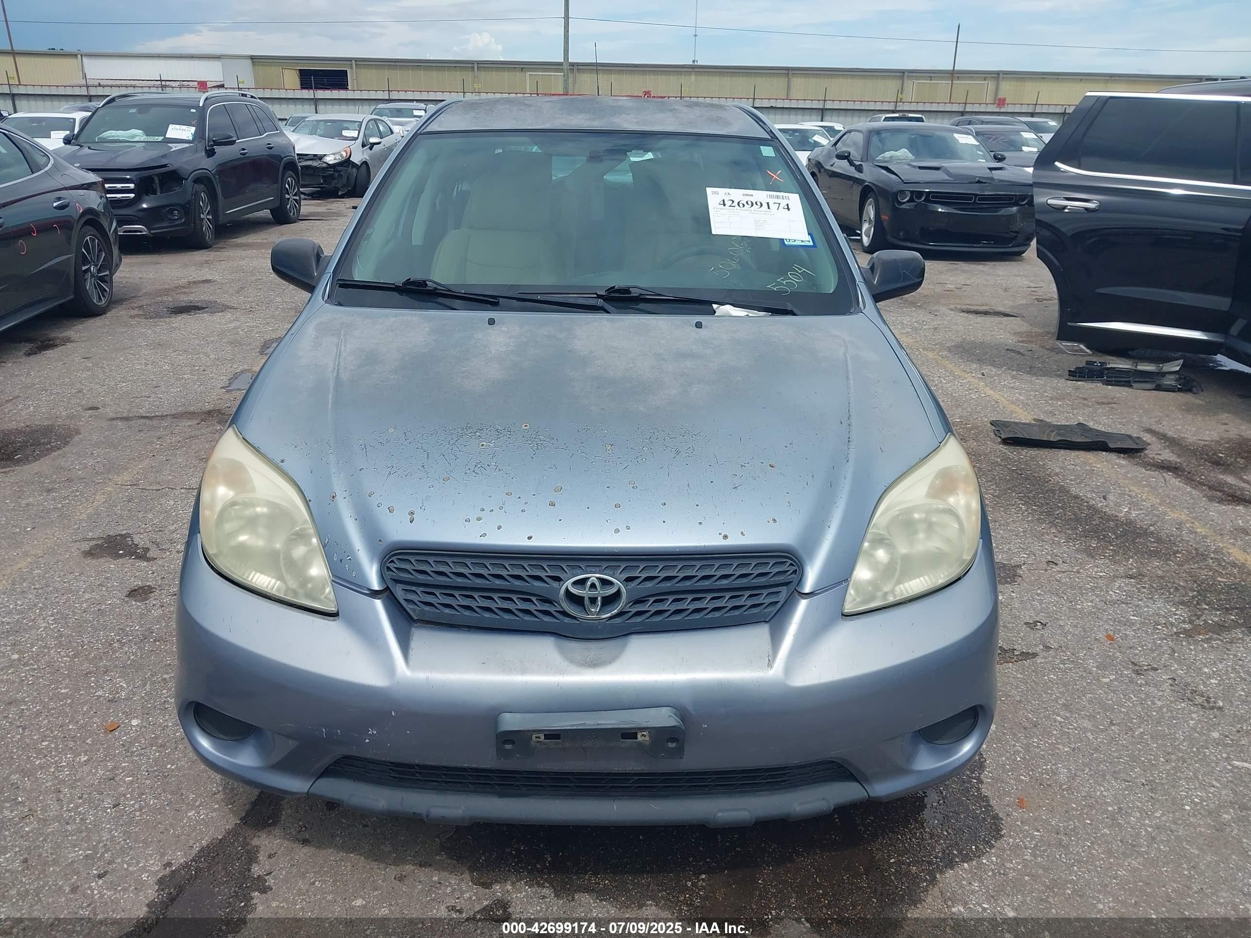 2005 Toyota Matrix   Light Blue vin: 2T1KR32E95C485504