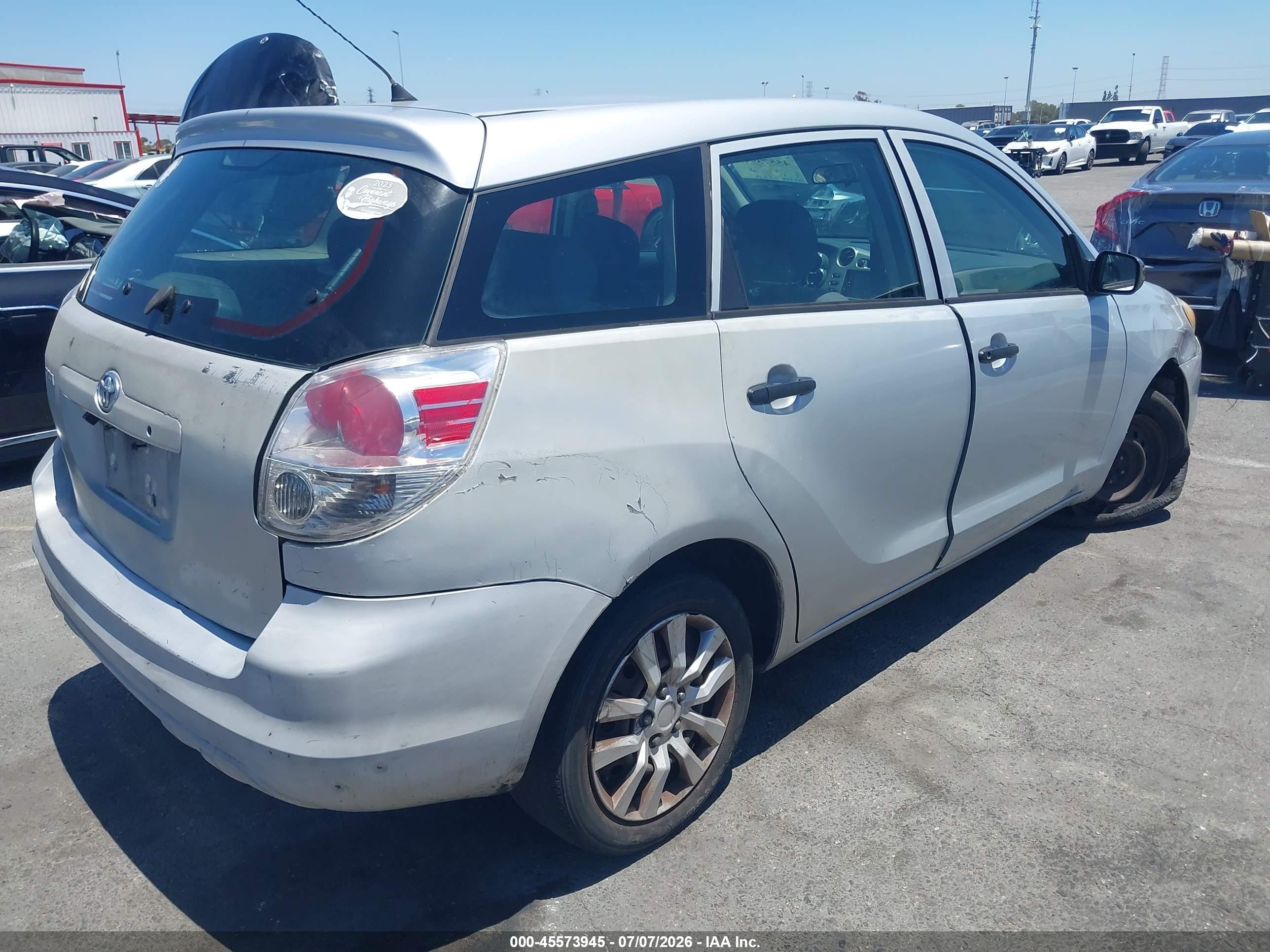 2006 Toyota Matrix Silver vin: 2T1KR32E96C597642