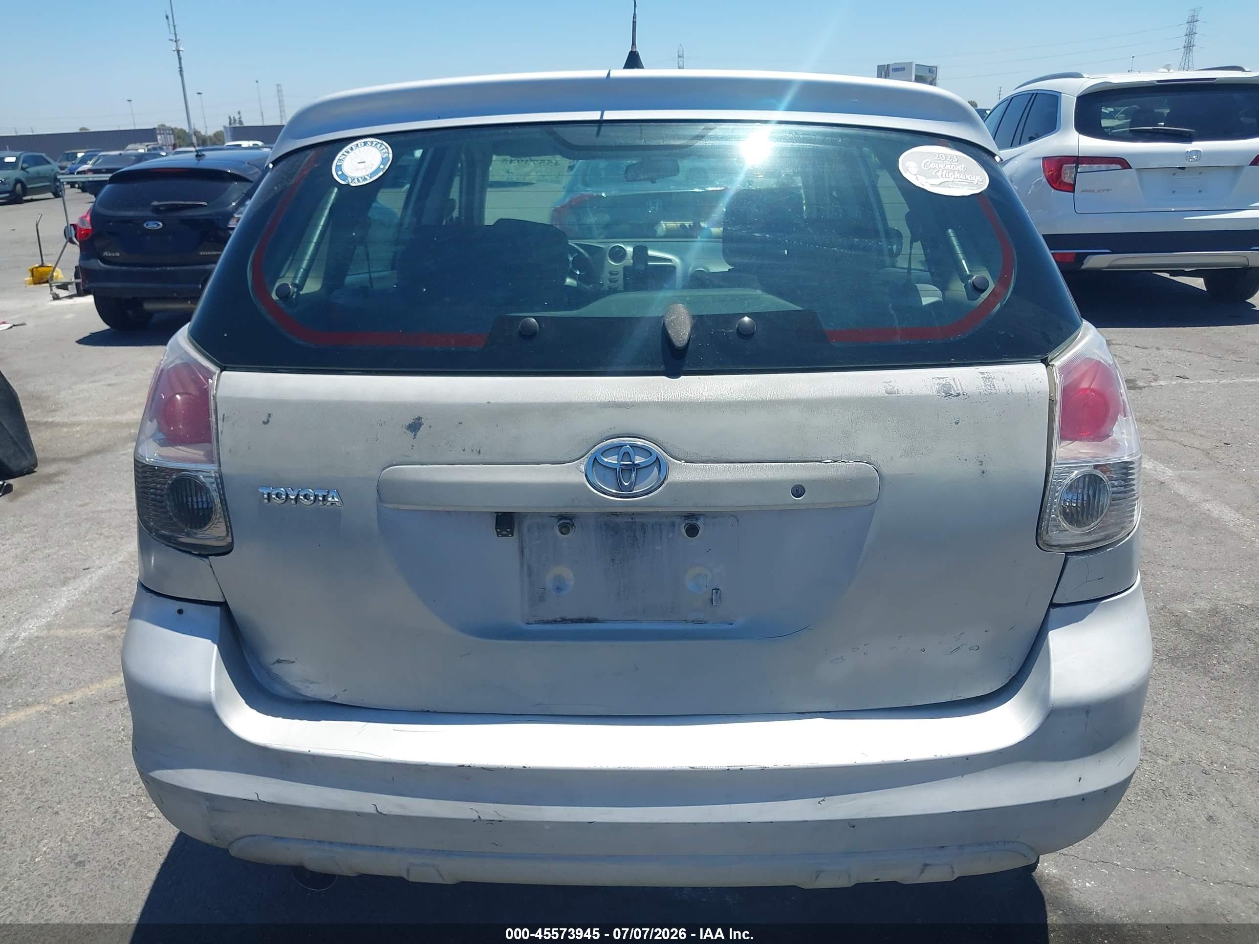 2006 Toyota Matrix Silver vin: 2T1KR32E96C597642