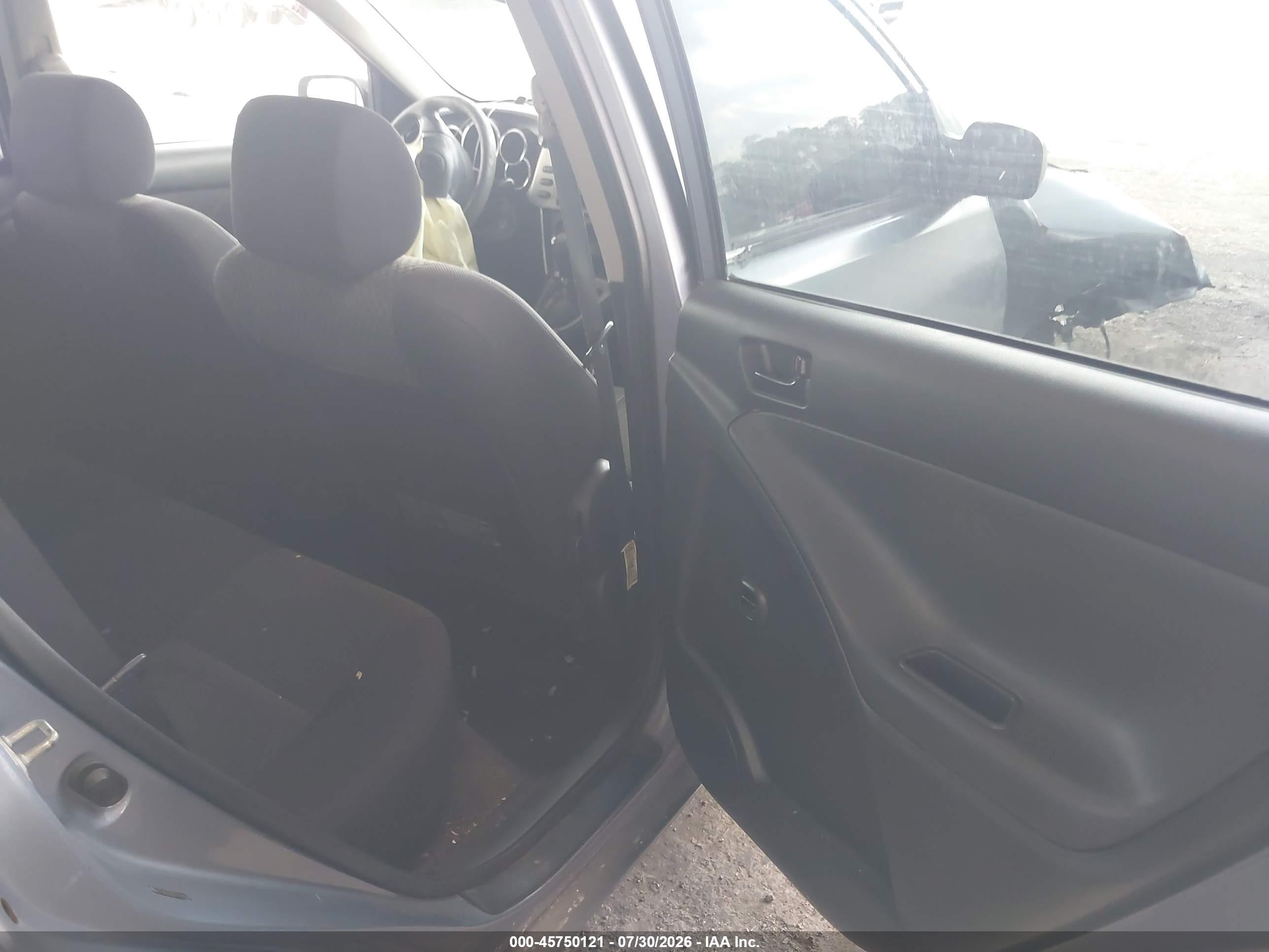 2006 Toyota Matrix   Синий vin: 2T1KR32E96C599424