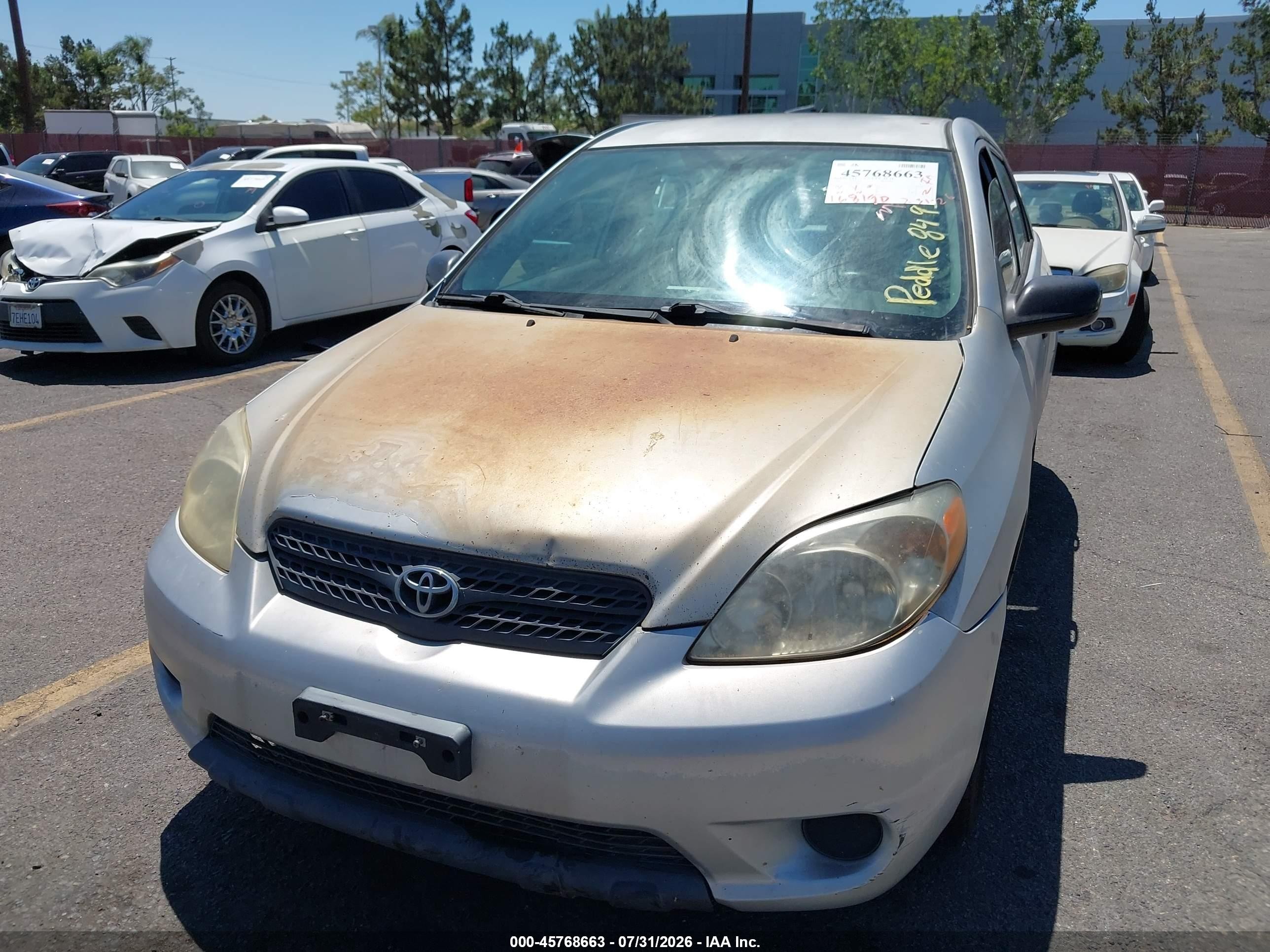 2006 Toyota Matrix   Серый vin: 2T1KR32E96C608493