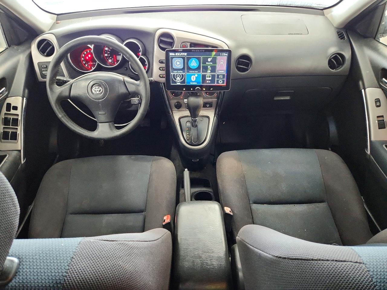 2008 Toyota Corolla Matrix Xr Silver vin: 2T1KR32E98C686677
