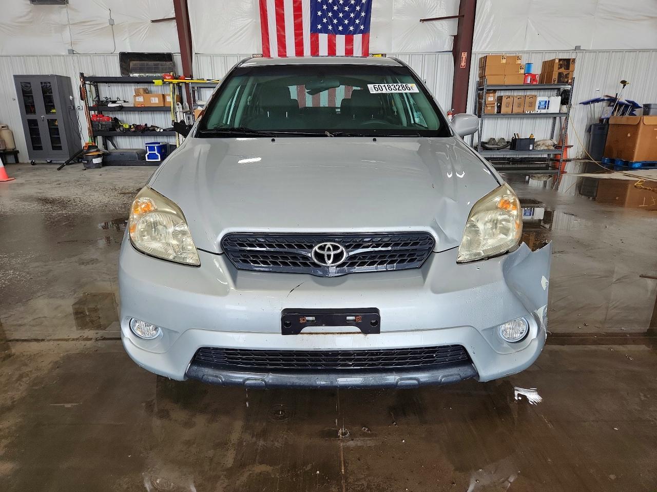 2008 Toyota Corolla Matrix Xr Silver vin: 2T1KR32E98C686677