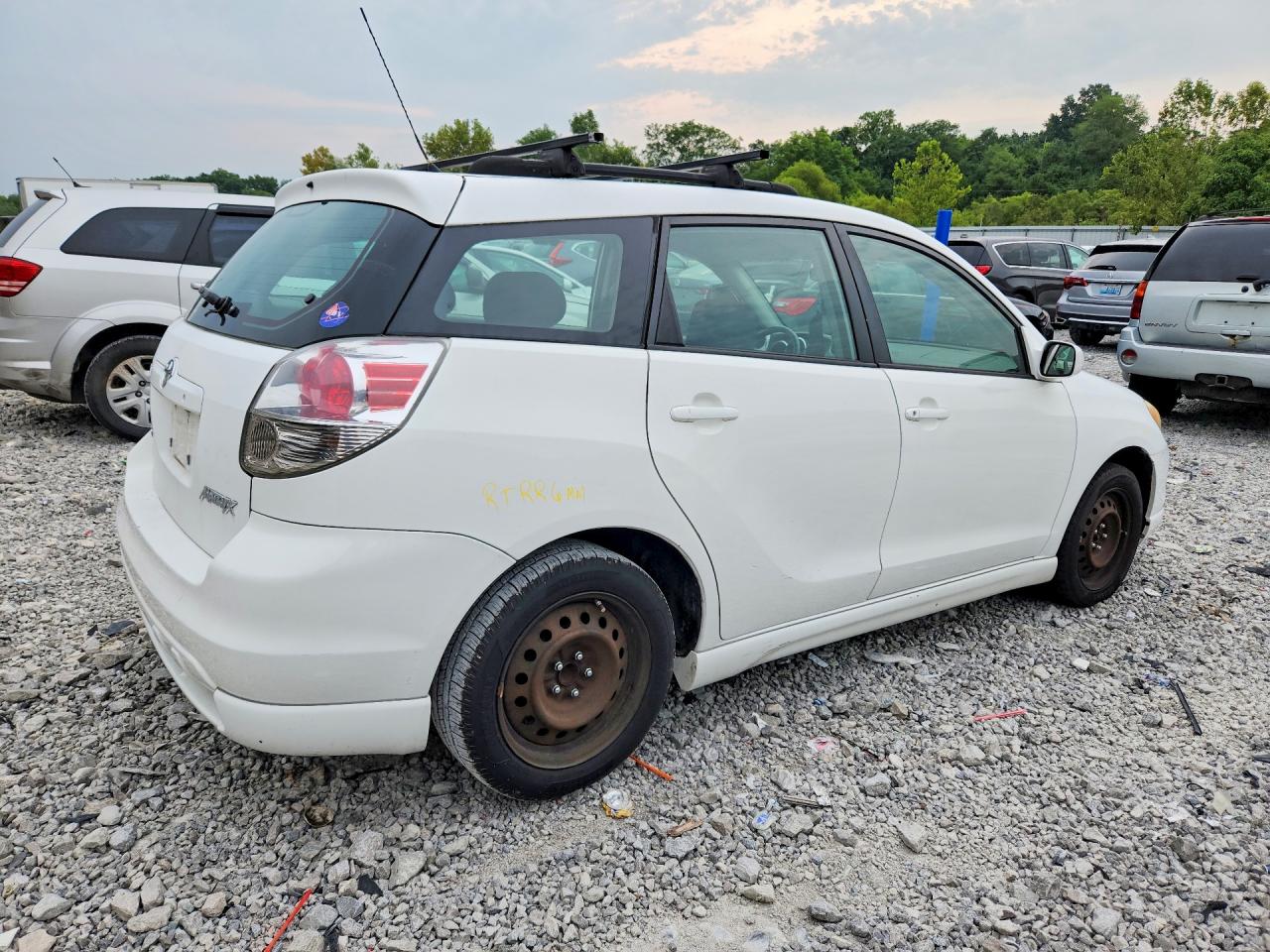 2008 Toyota Matrix Xr White vin: 2T1KR32E98C710377