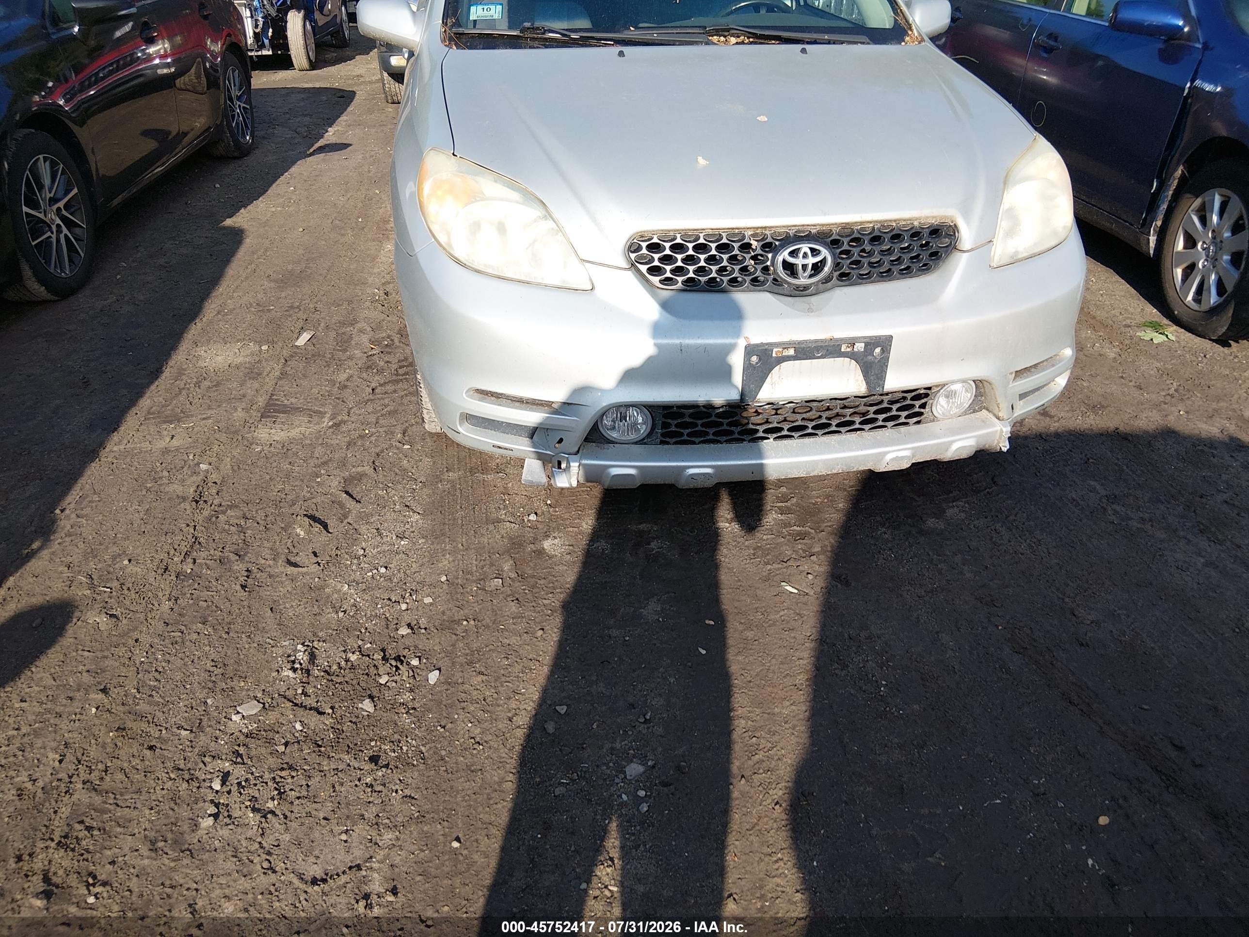 2003 Toyota Matrix Xr Серебряный vin: 2T1KR32EX3C059978