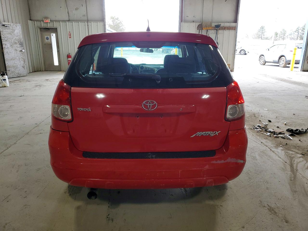 2003 Toyota Matrix Base Red vin: 2T1KR32EX3C124070