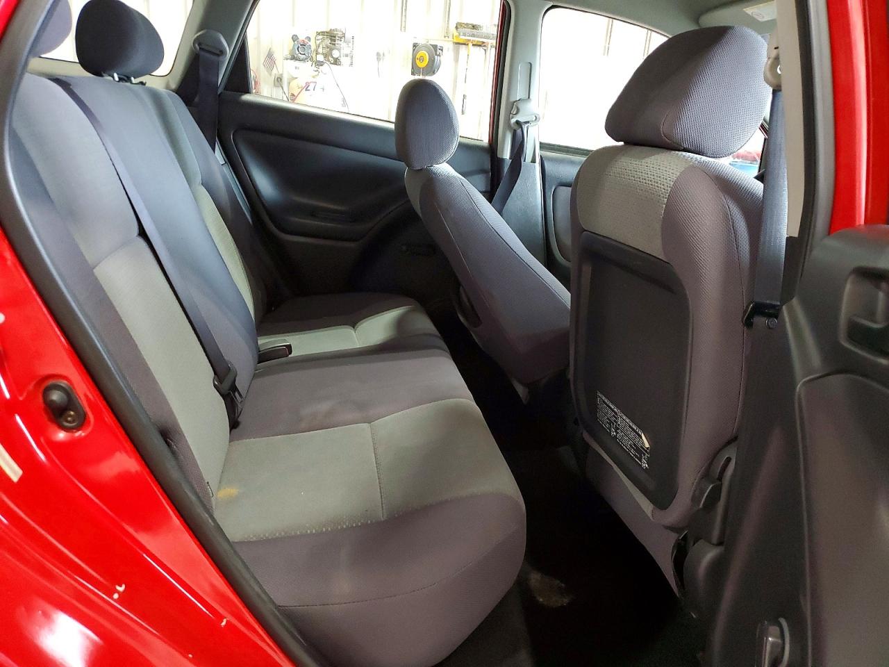 2003 Toyota Matrix Base Red vin: 2T1KR32EX3C124070