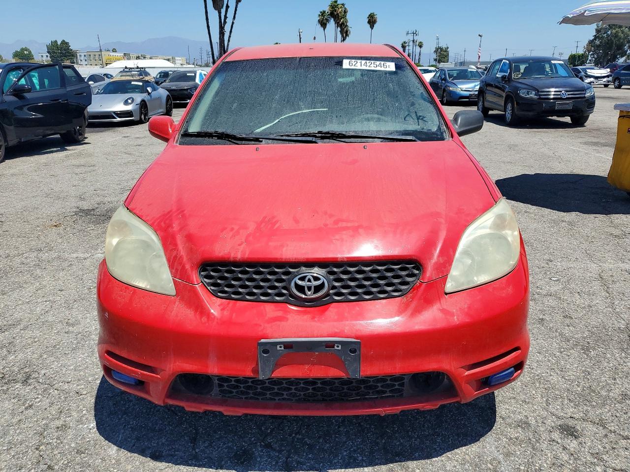 2003 Toyota Matrix Base Red vin: 2T1KR32EX3C154637